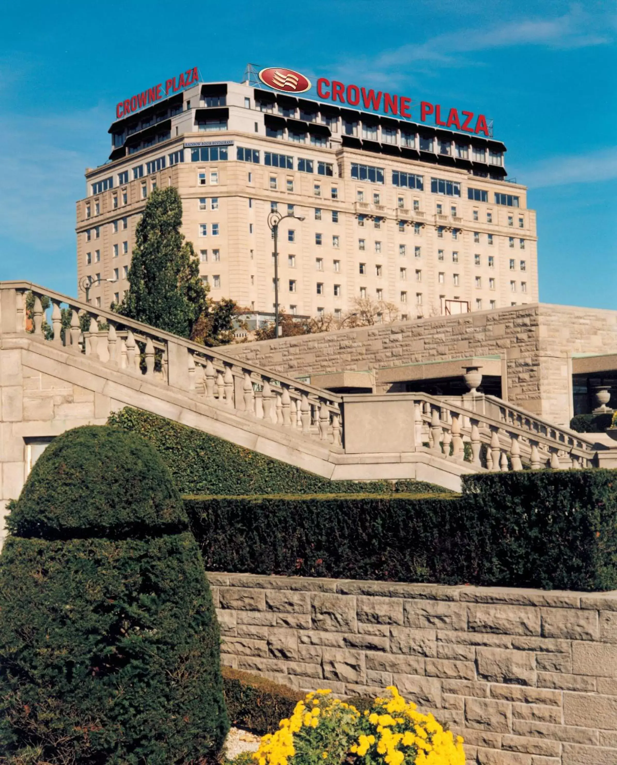 Property Building in Crowne Plaza Hotel-Niagara Falls/Falls View, an IHG Hotel