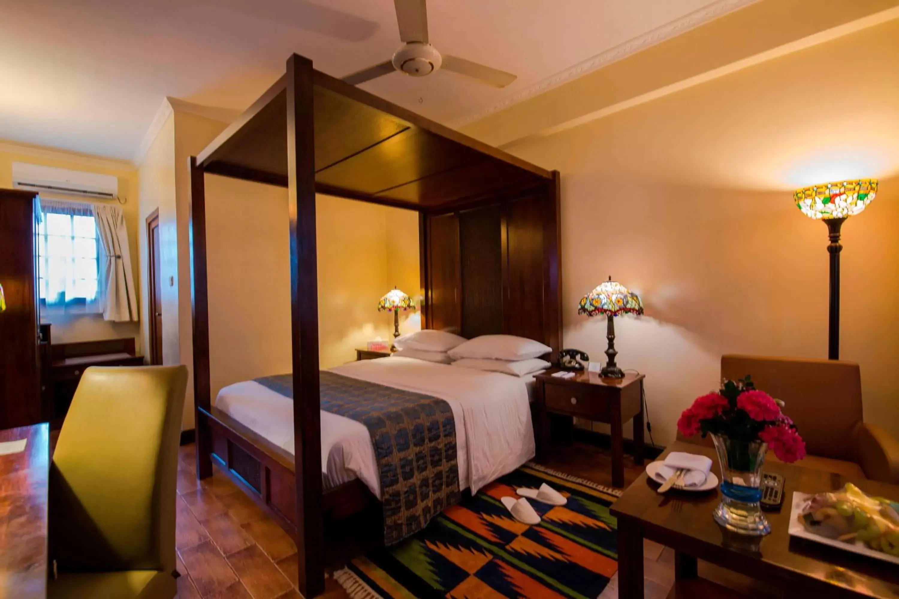 Photo of the whole room, Bed in Protea Hotel by Marriott Dar es Salaam Courtyard