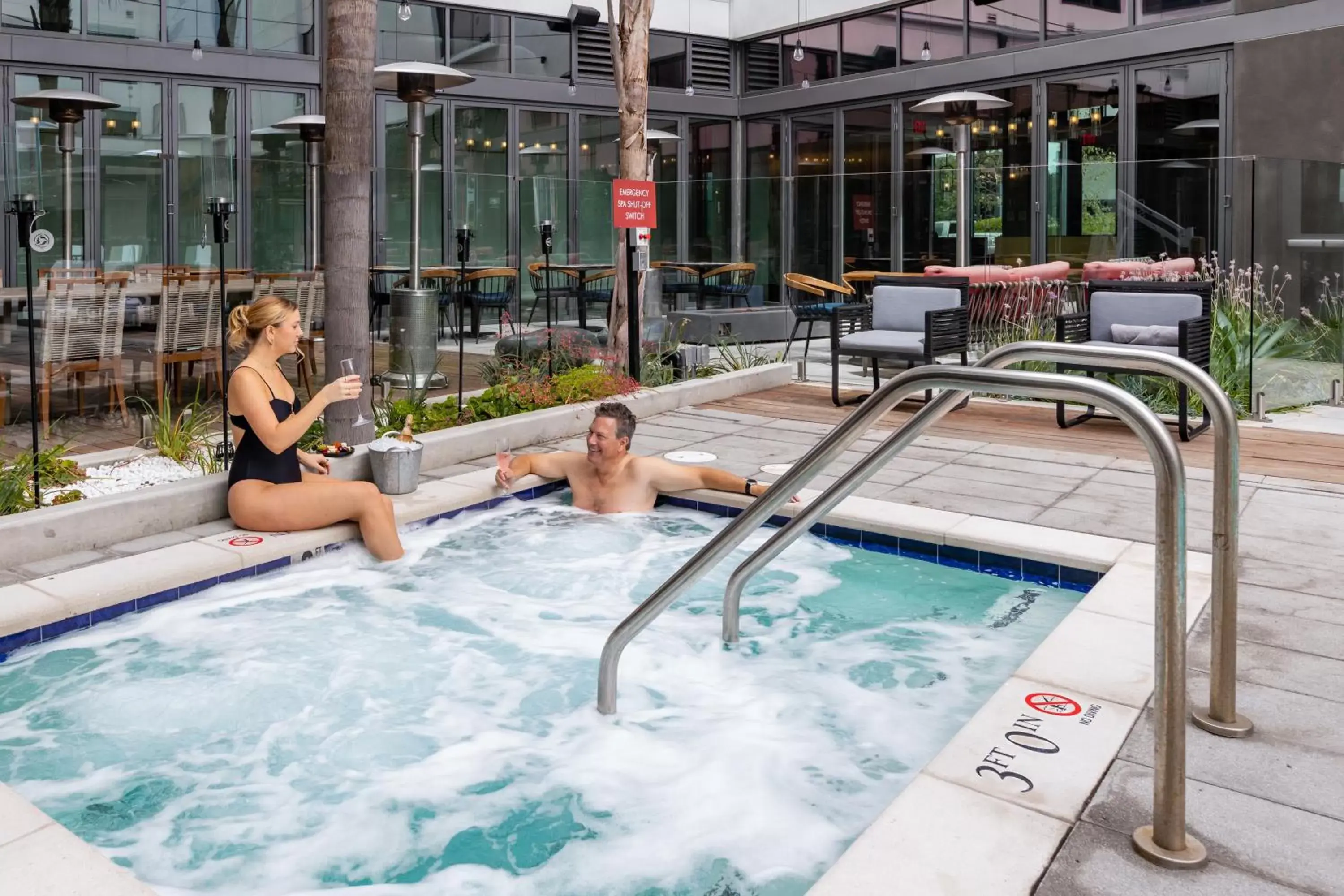 Swimming Pool in Shashi Hotel Mountain View, an Urban Resort