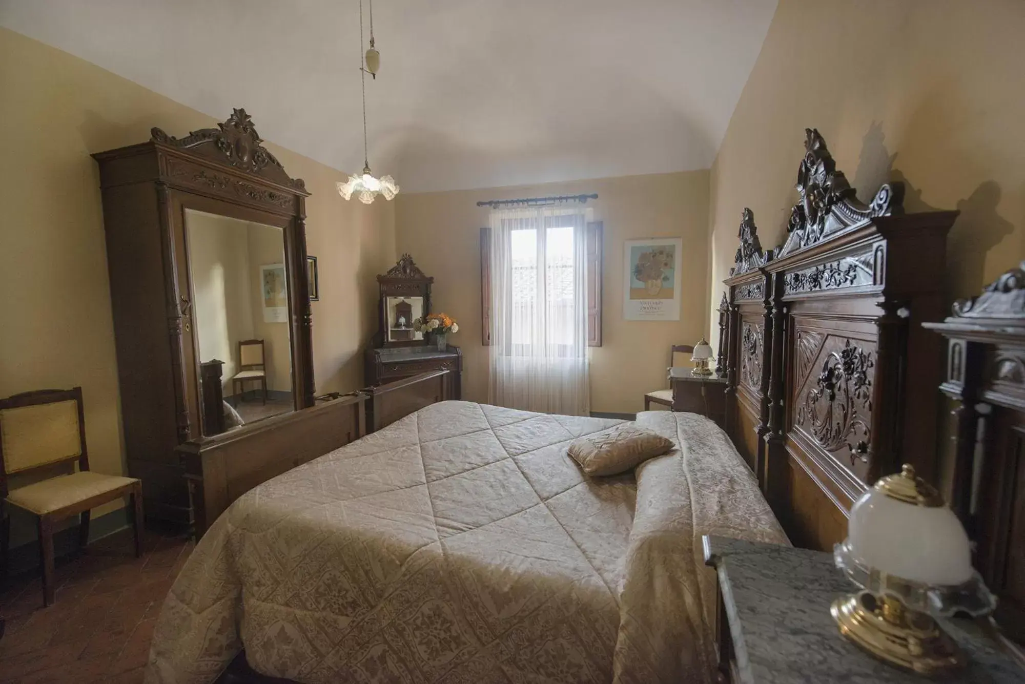 Photo of the whole room in Residenza D'Epoca Palazzo Buonaccorsi