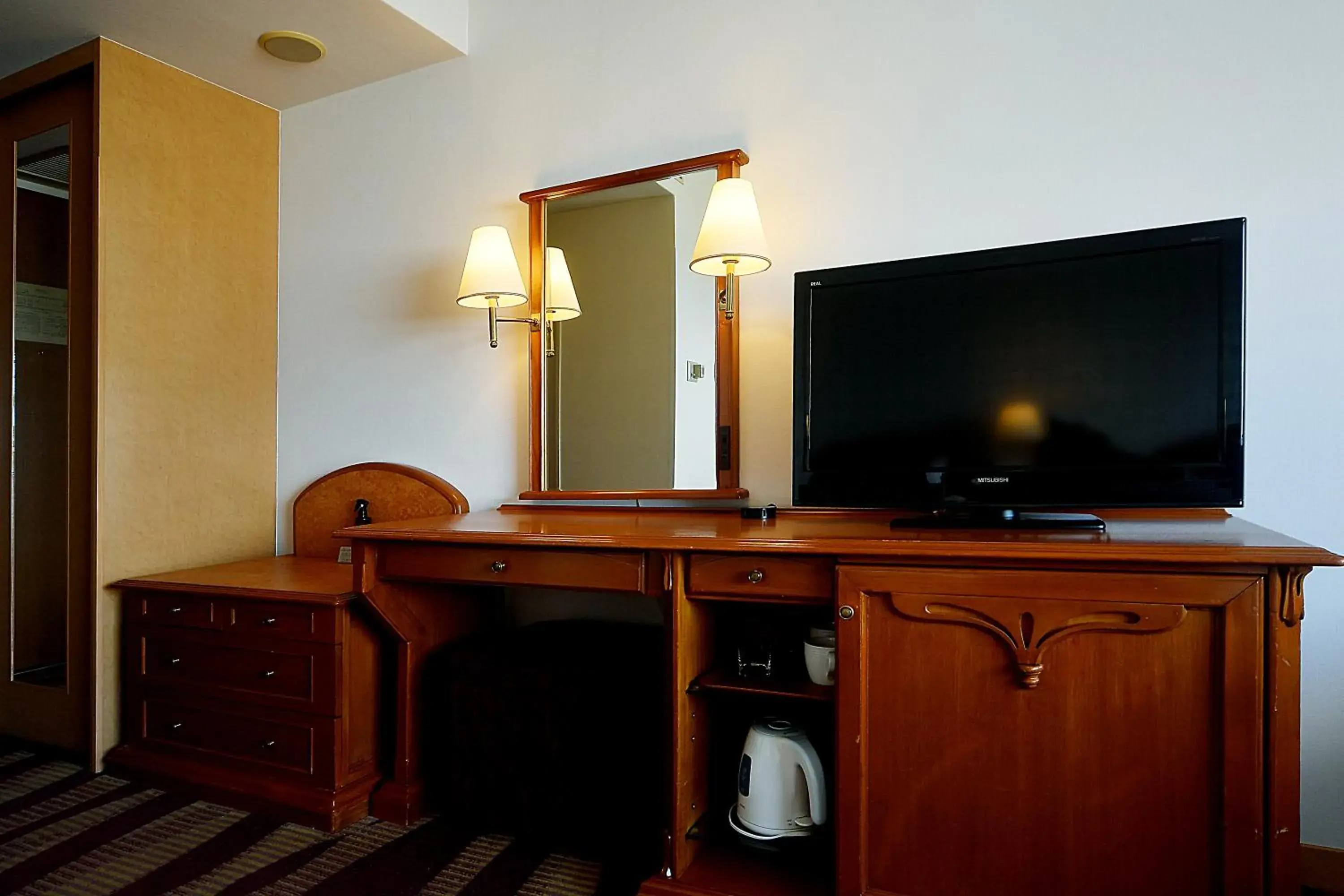 Photo of the whole room, TV/Entertainment Center in Hotel Plaza Kobe