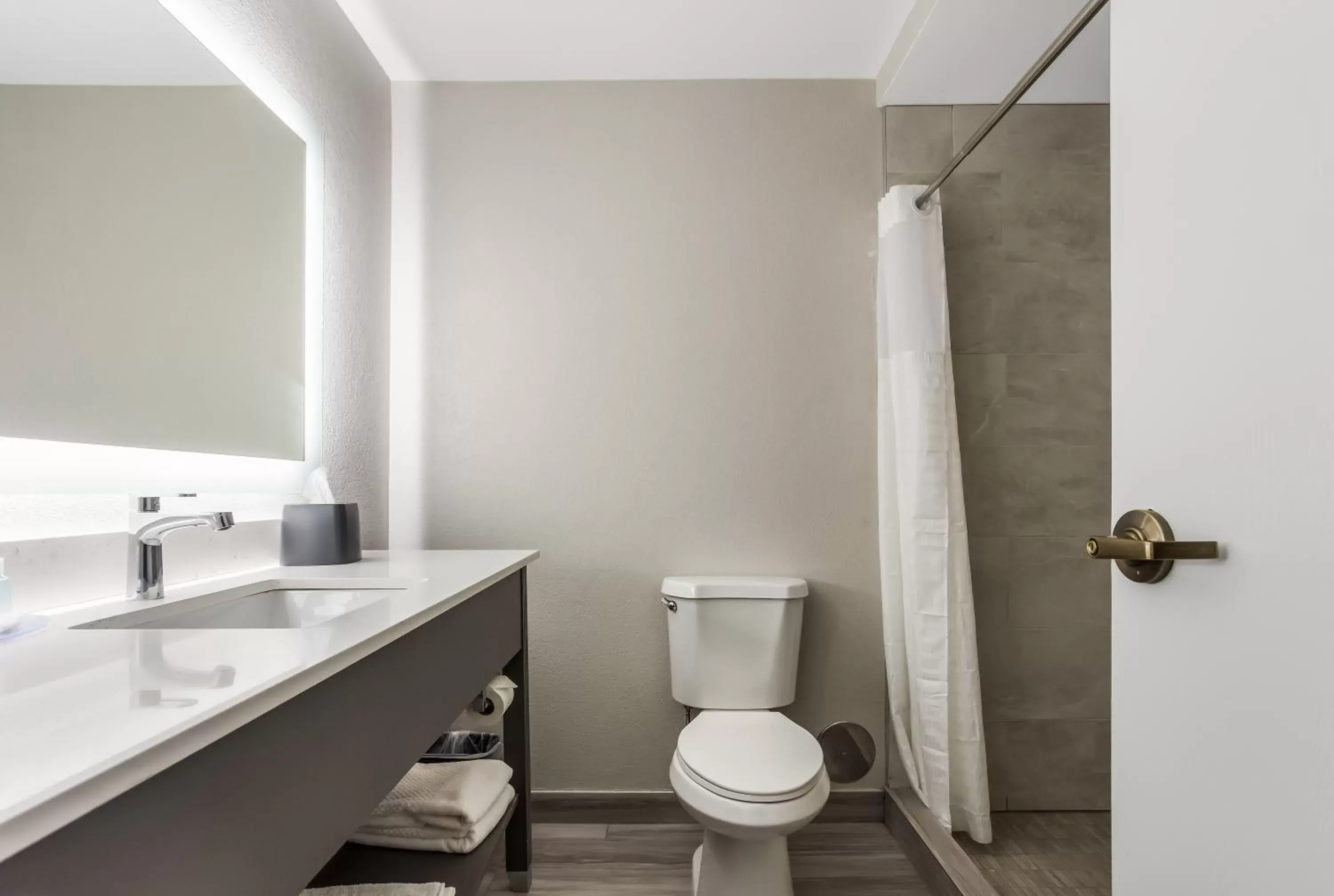 Bathroom in MainStay Suites Bourbonnais - Kankakee