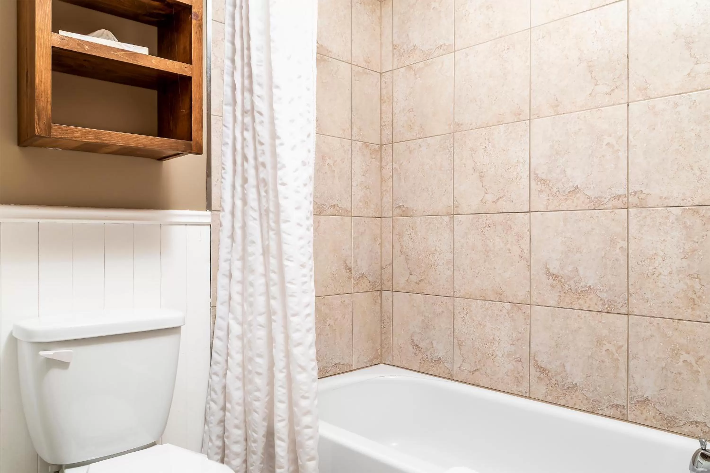 Shower in Hotel Ermitage