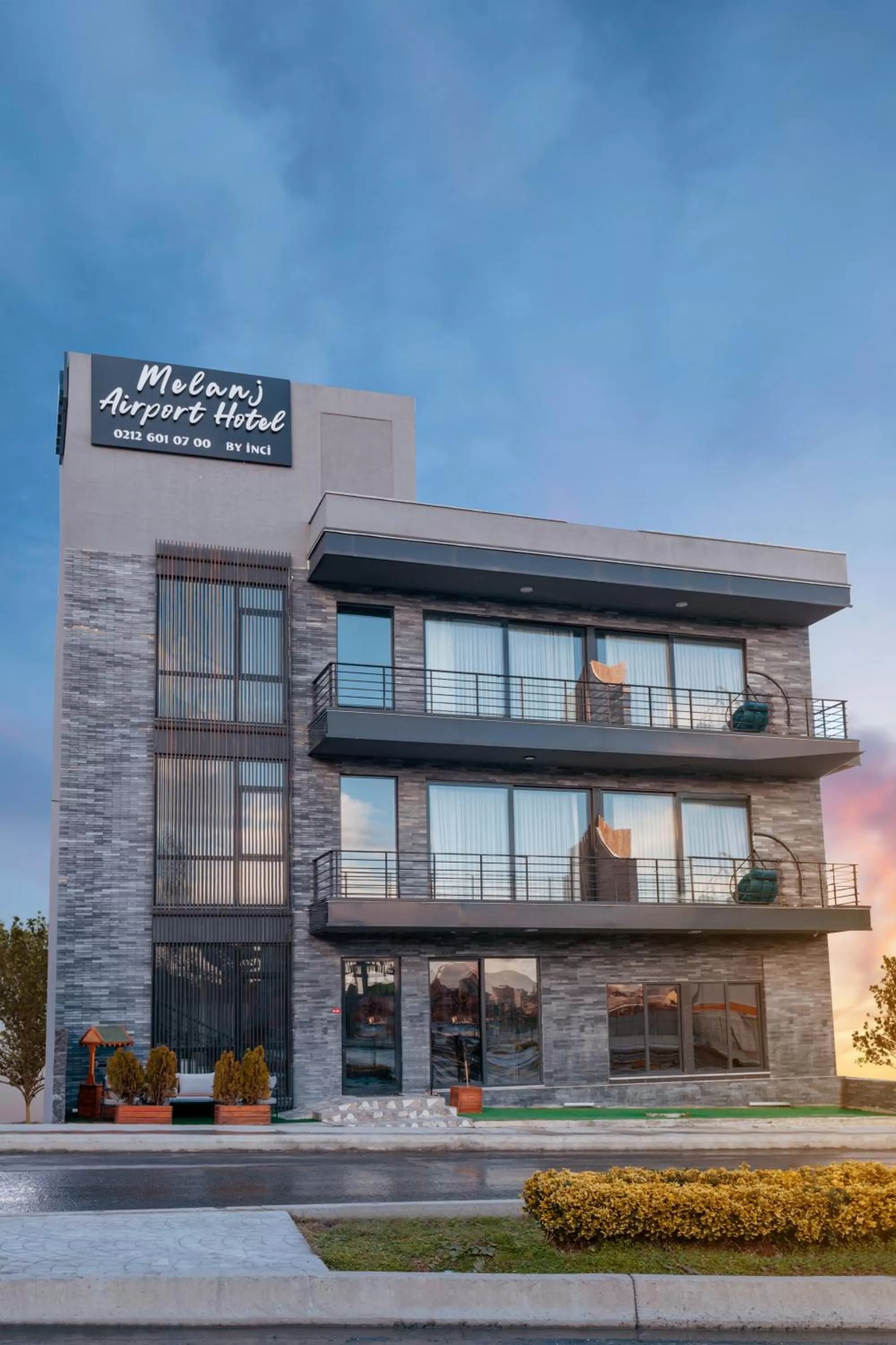 Property building in Melanj Airport Hotel