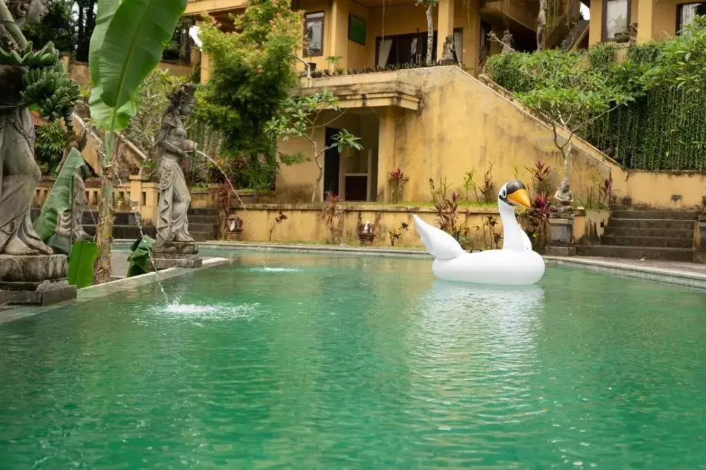 Swimming Pool in Sri Aksata Ubud Resort by Adyatma Hospitality