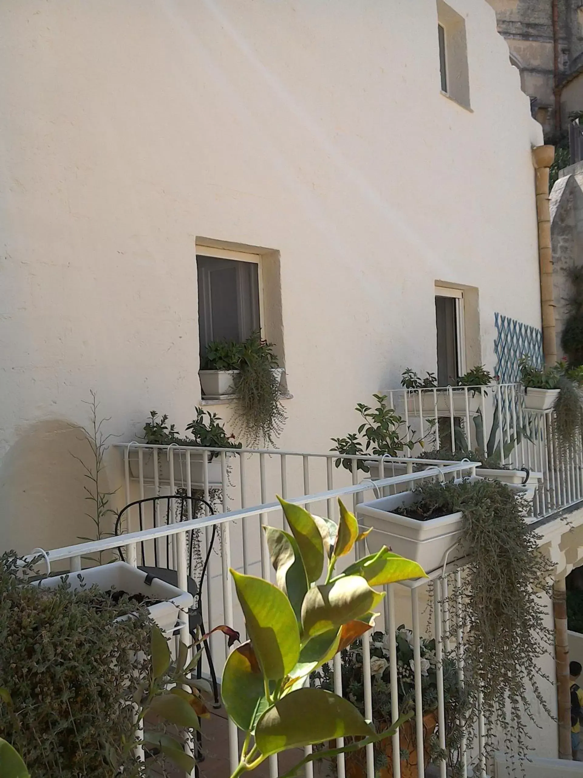 Balcony/Terrace, TV/Entertainment Center in Alla dimora di Chiara Suite and Rooms