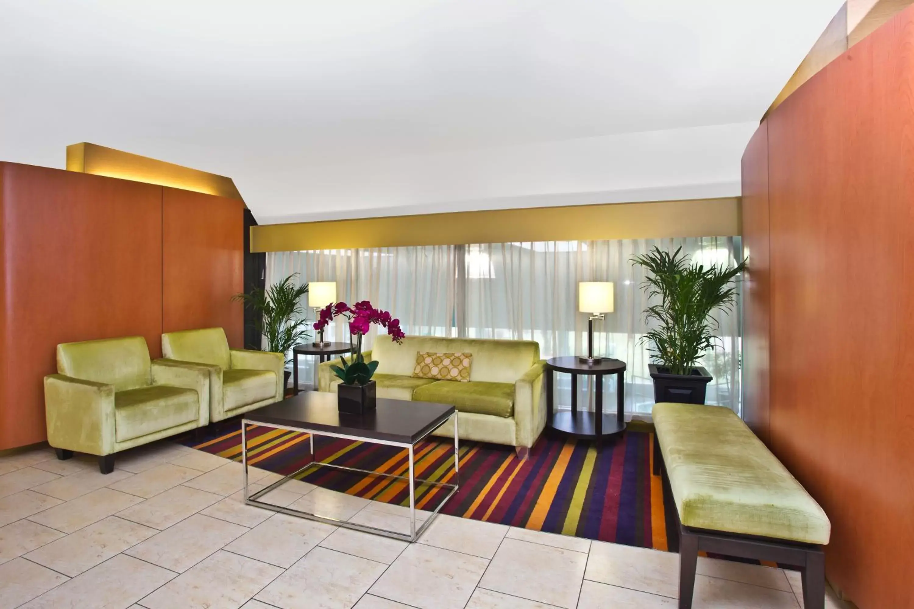 Lobby or reception, Seating Area in Radisson Hotel Sudbury