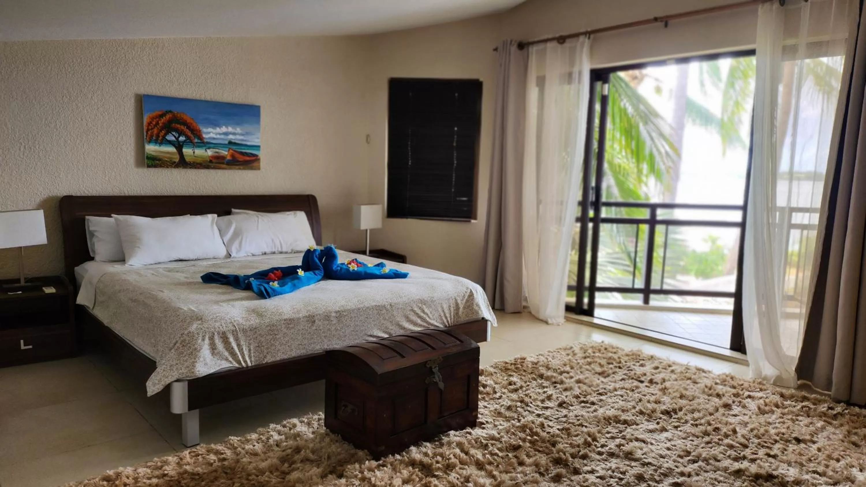 Bedroom, Bed in La Maison de la plage