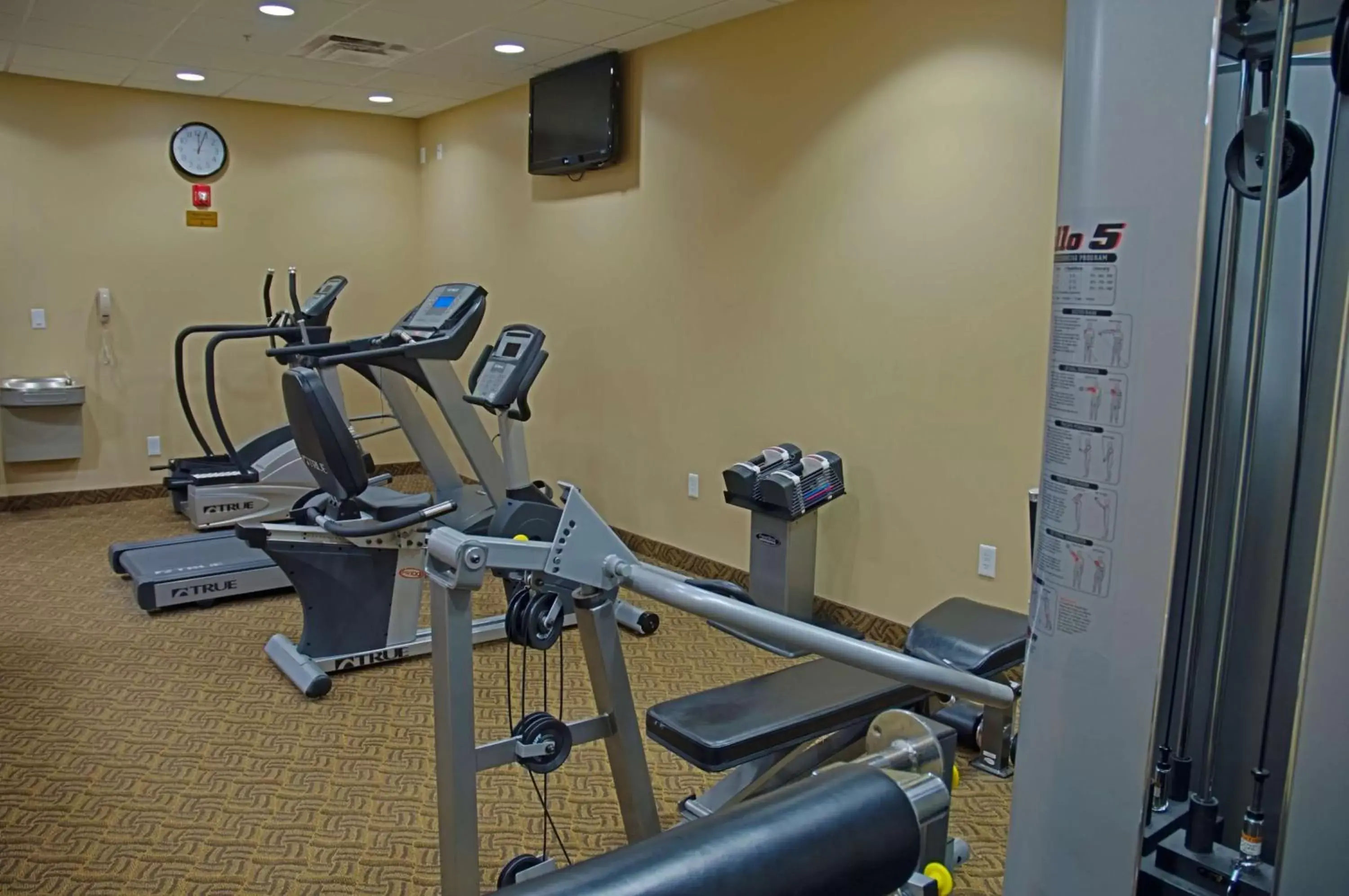 Fitness centre/facilities, Fitness Center/Facilities in Legacy Inn & Suites