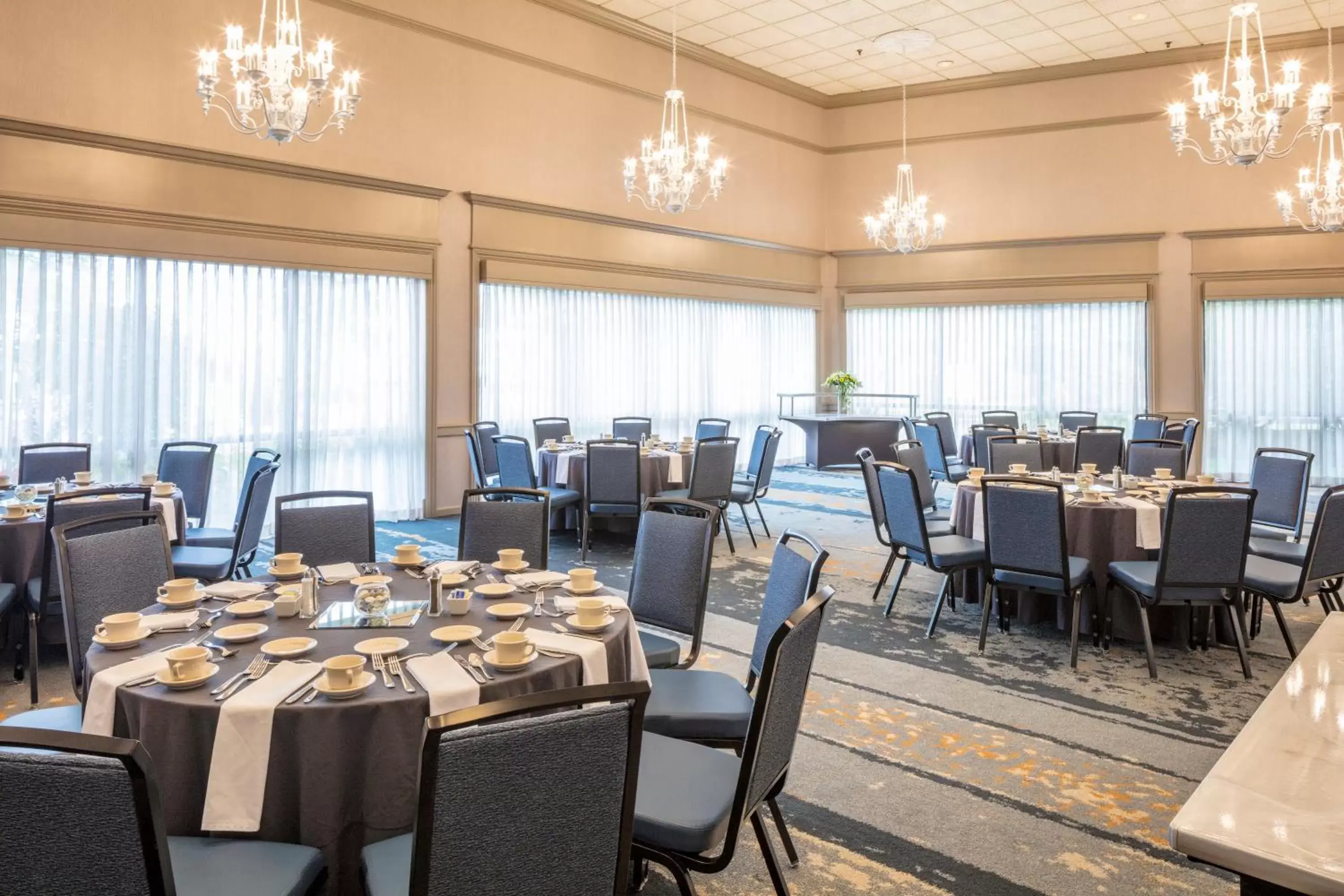 Banquet/Function facilities in Hotel 1620 Plymouth Harbor
