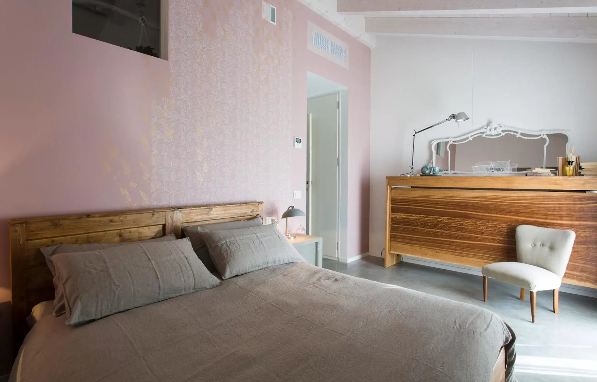 Photo of the whole room, Bed in A Casa Di Ita