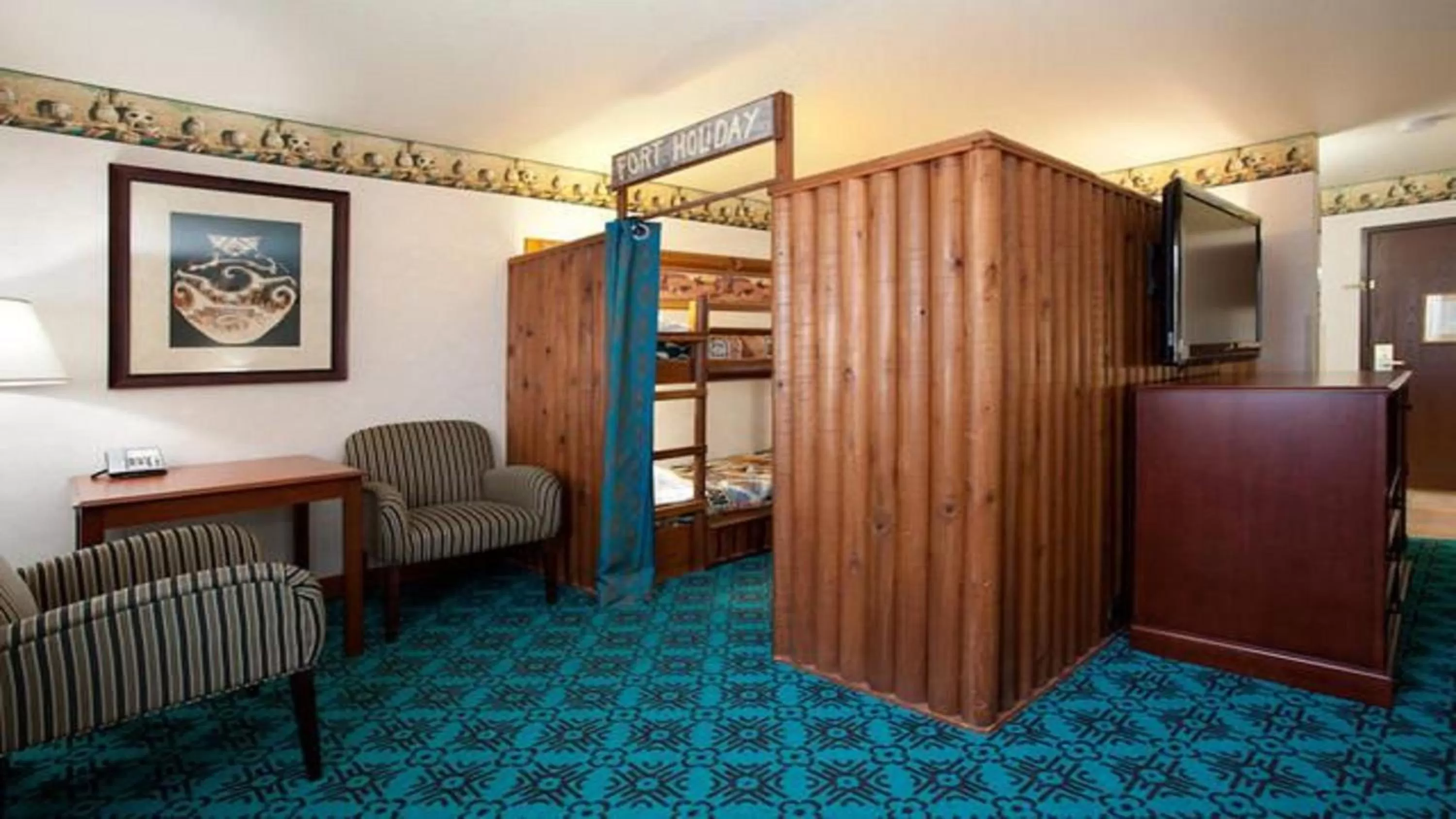 Photo of the whole room, Bed in Holiday Inn Express Mesa Verde-Cortez by IHG