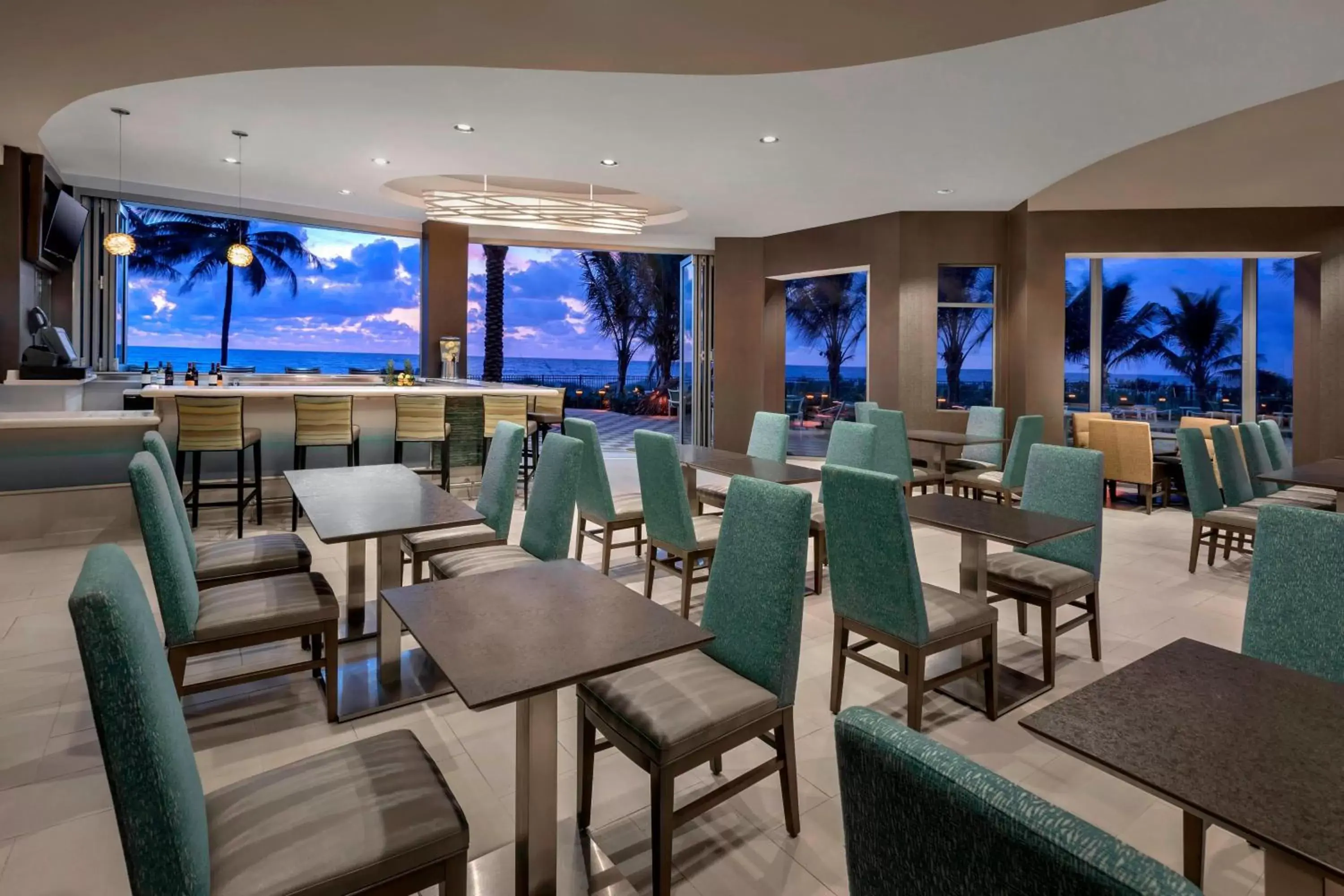 Restaurant/Places to Eat in Residence Inn Fort Lauderdale Pompano Beach/Oceanfront
