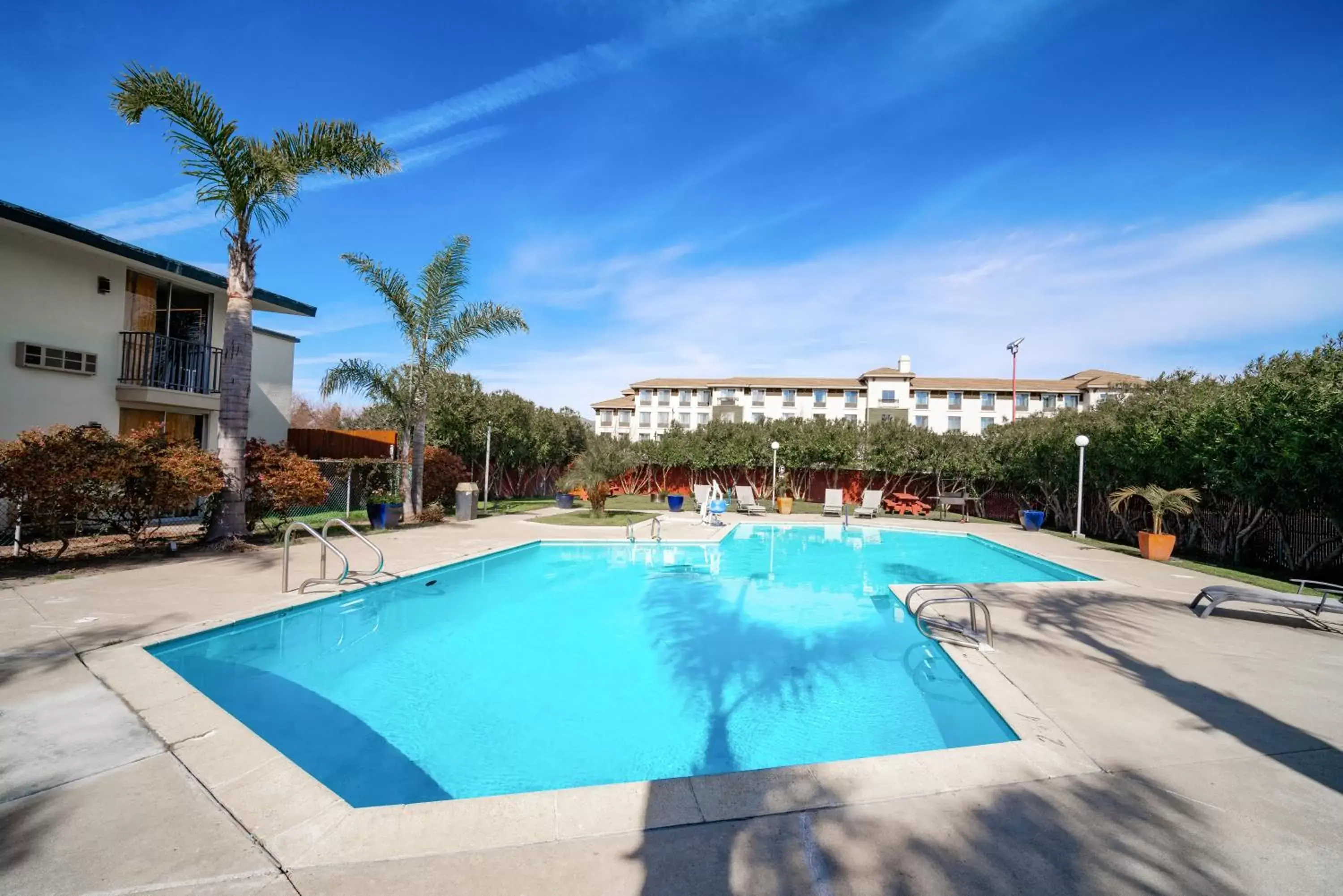 Swimming Pool in Hotel Calle Joaquin - San Luis Obispo