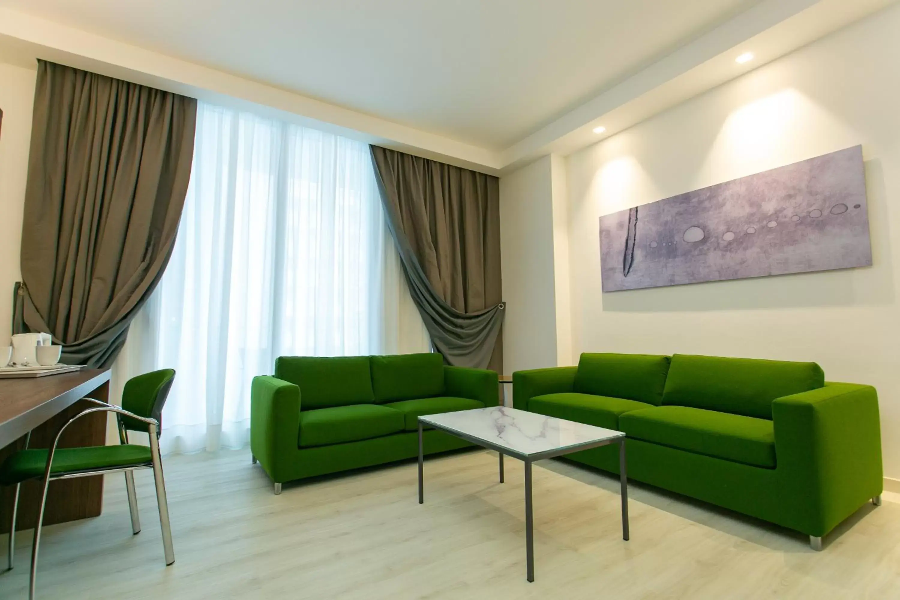 Photo of the whole room, Seating Area in Hotel Terme Venezia