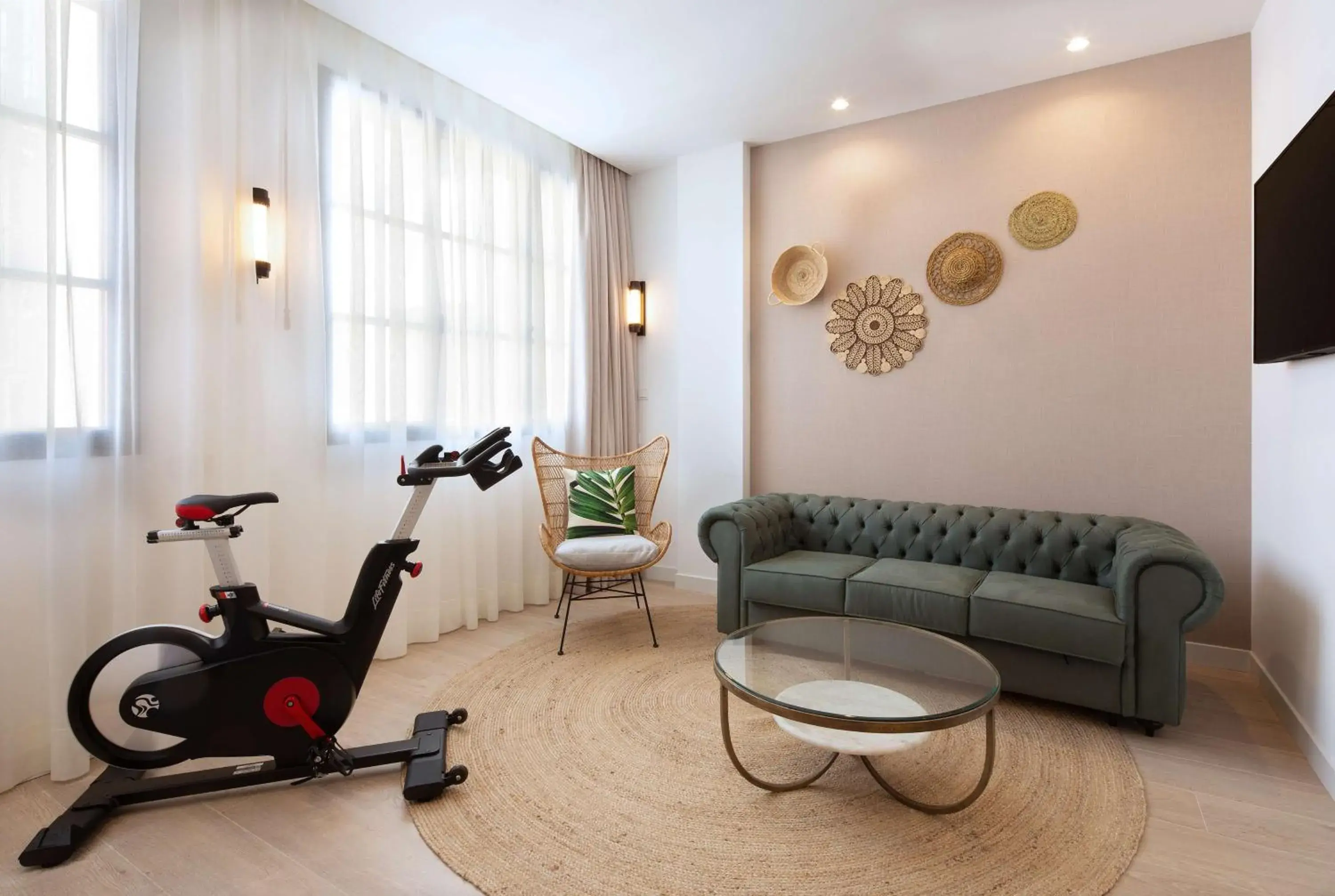Bedroom, Fitness Center/Facilities in Atocha Hotel Madrid, Tapestry Collection by Hilton