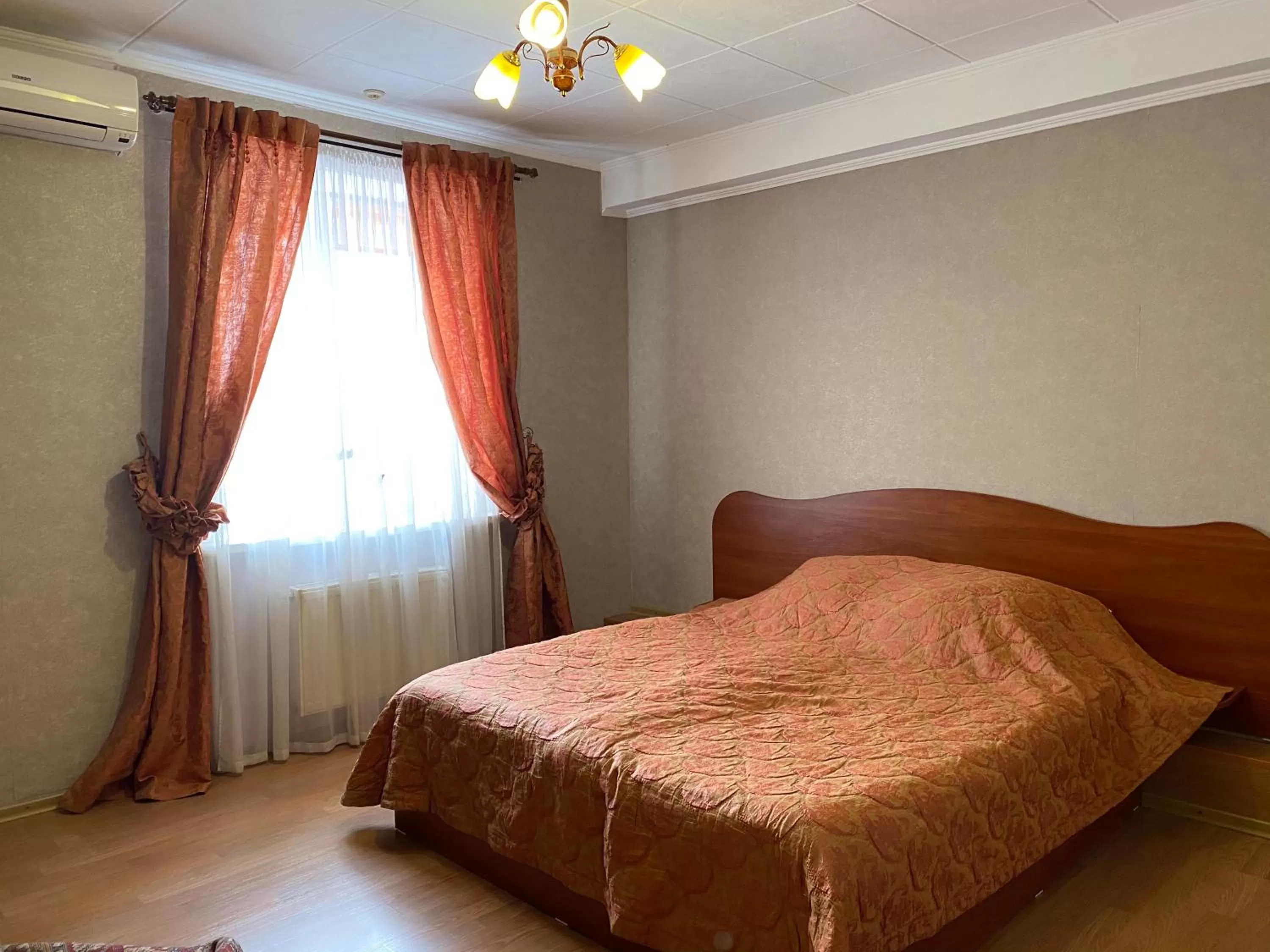 Bed in Avtoport Restorant Hotel Complex