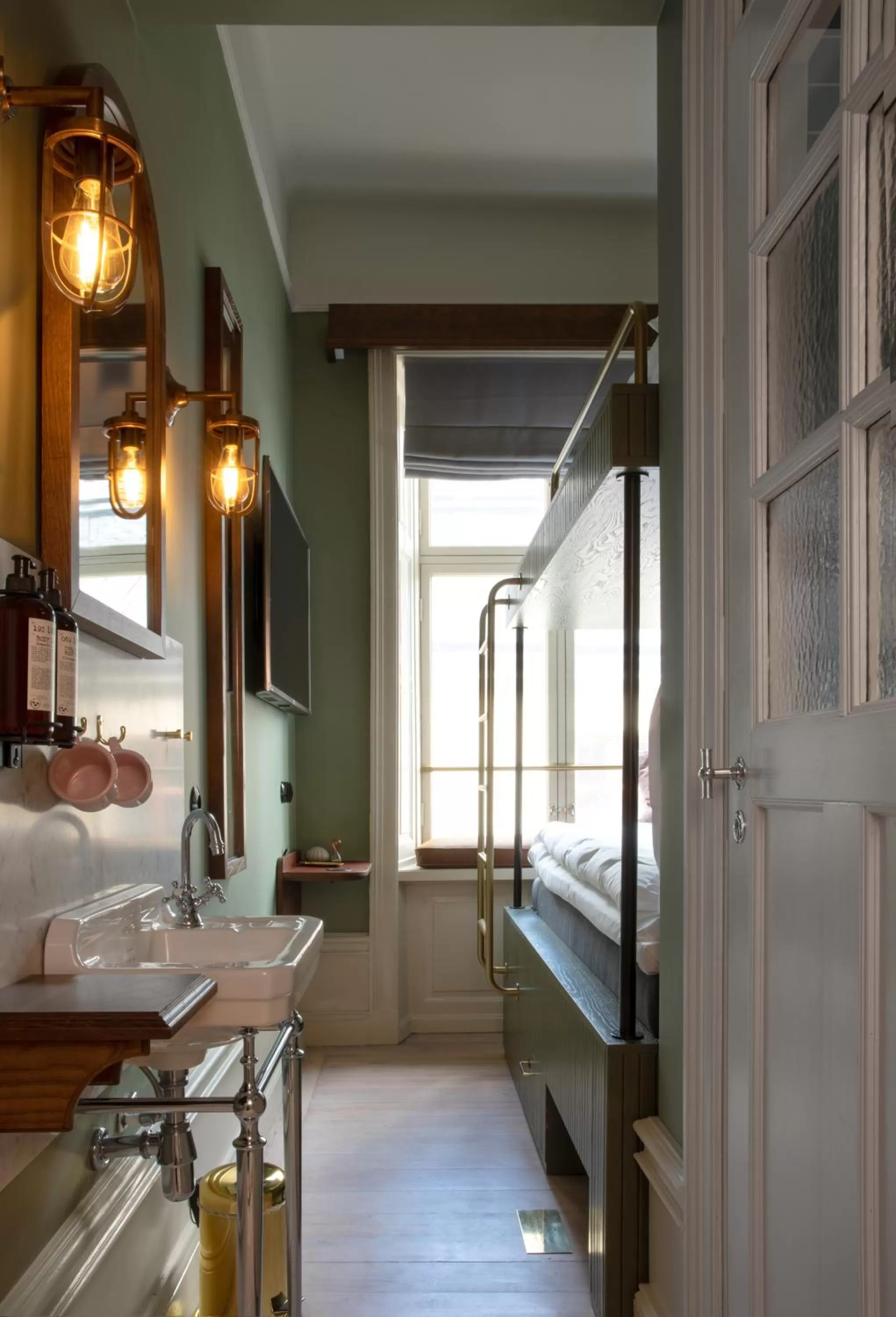 Bed in Hotel Frantz, WorldHotels Crafted