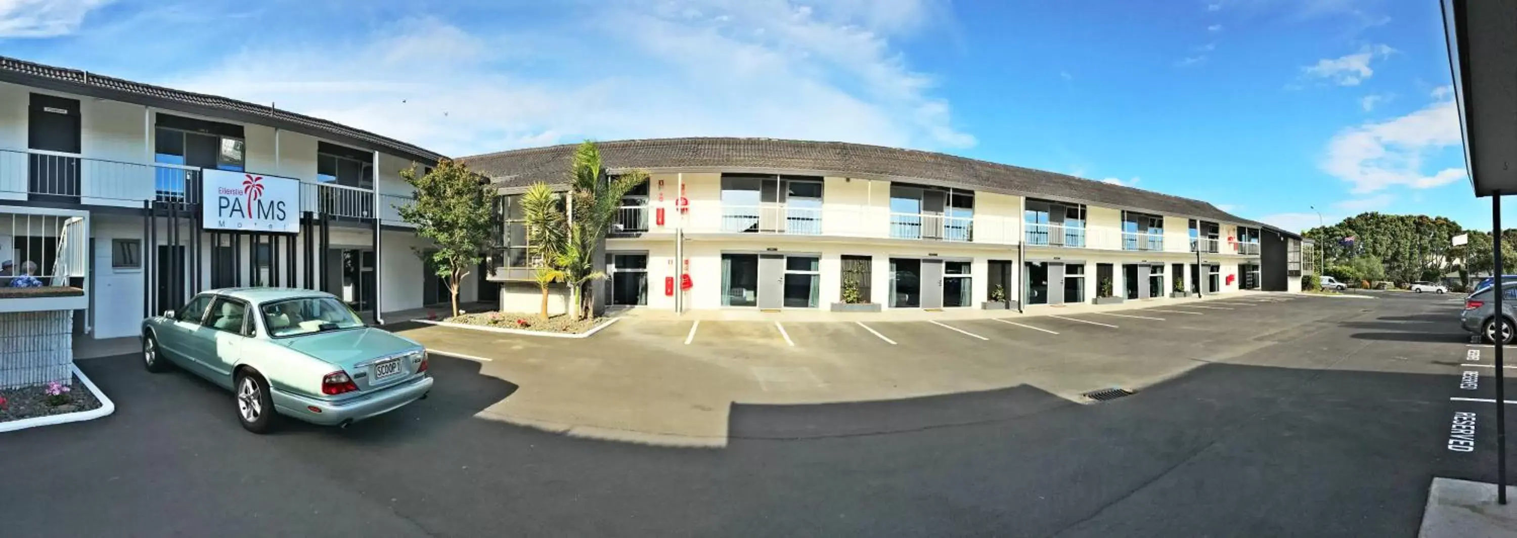 Facade/entrance, Property Building in Ellerslie Palms Motel