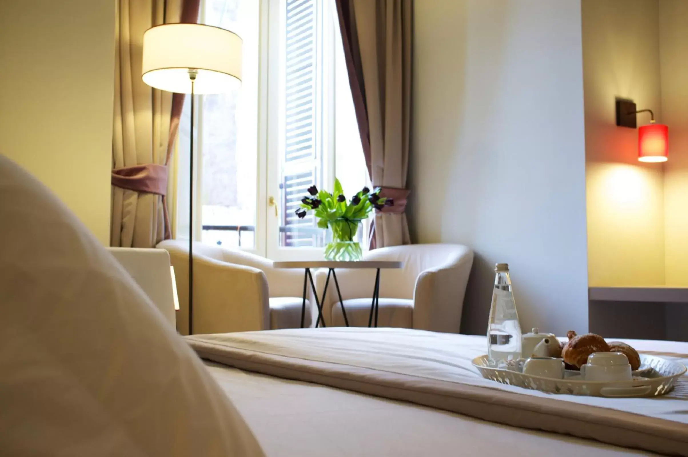 Food and drinks, Bed in Piazza Farnese Luxury Suites