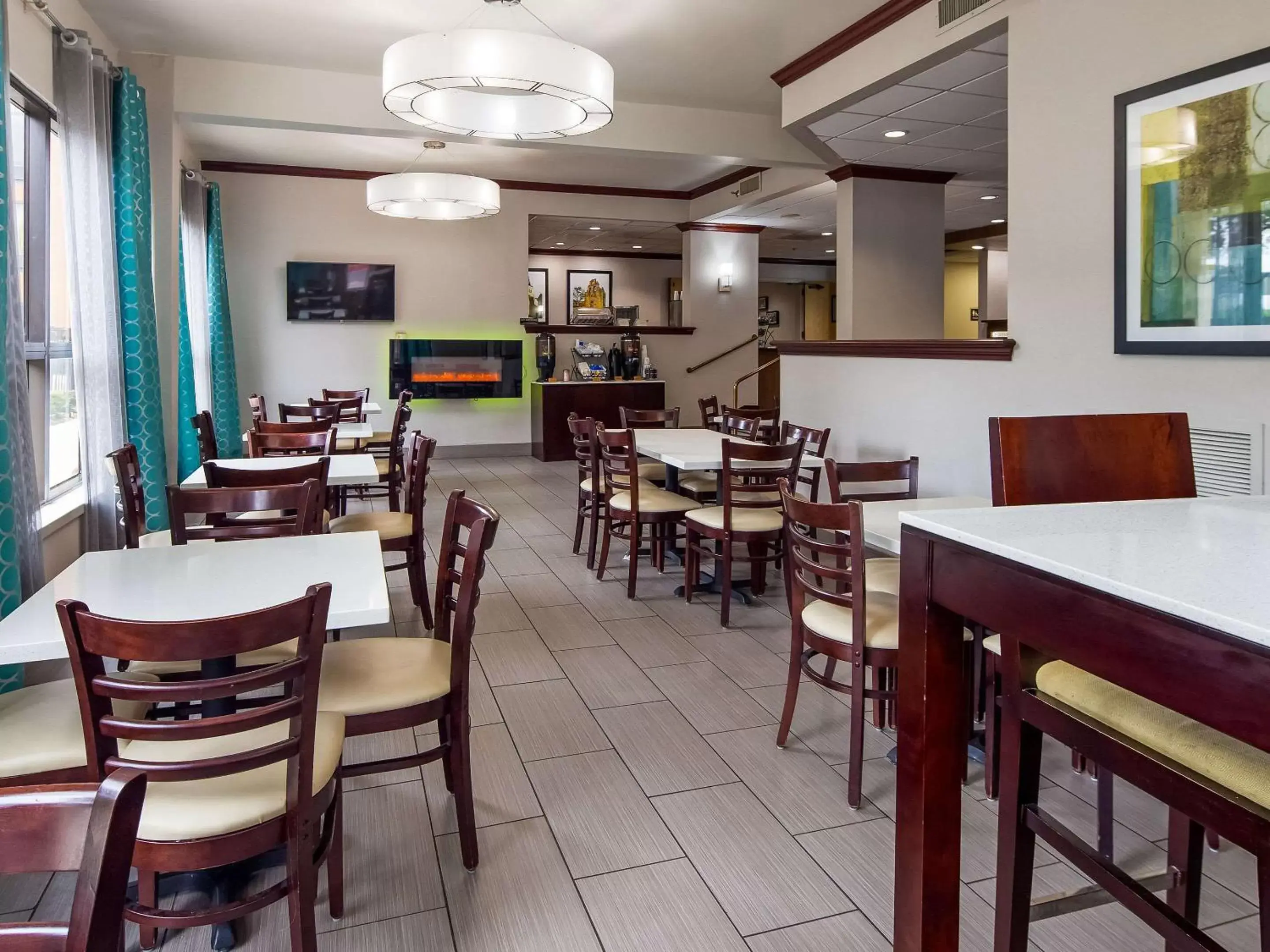 Restaurant/places to eat in Clarion Pointe near Medical Center Restaurant/places to eat in Clarion Pointe near Medical Center