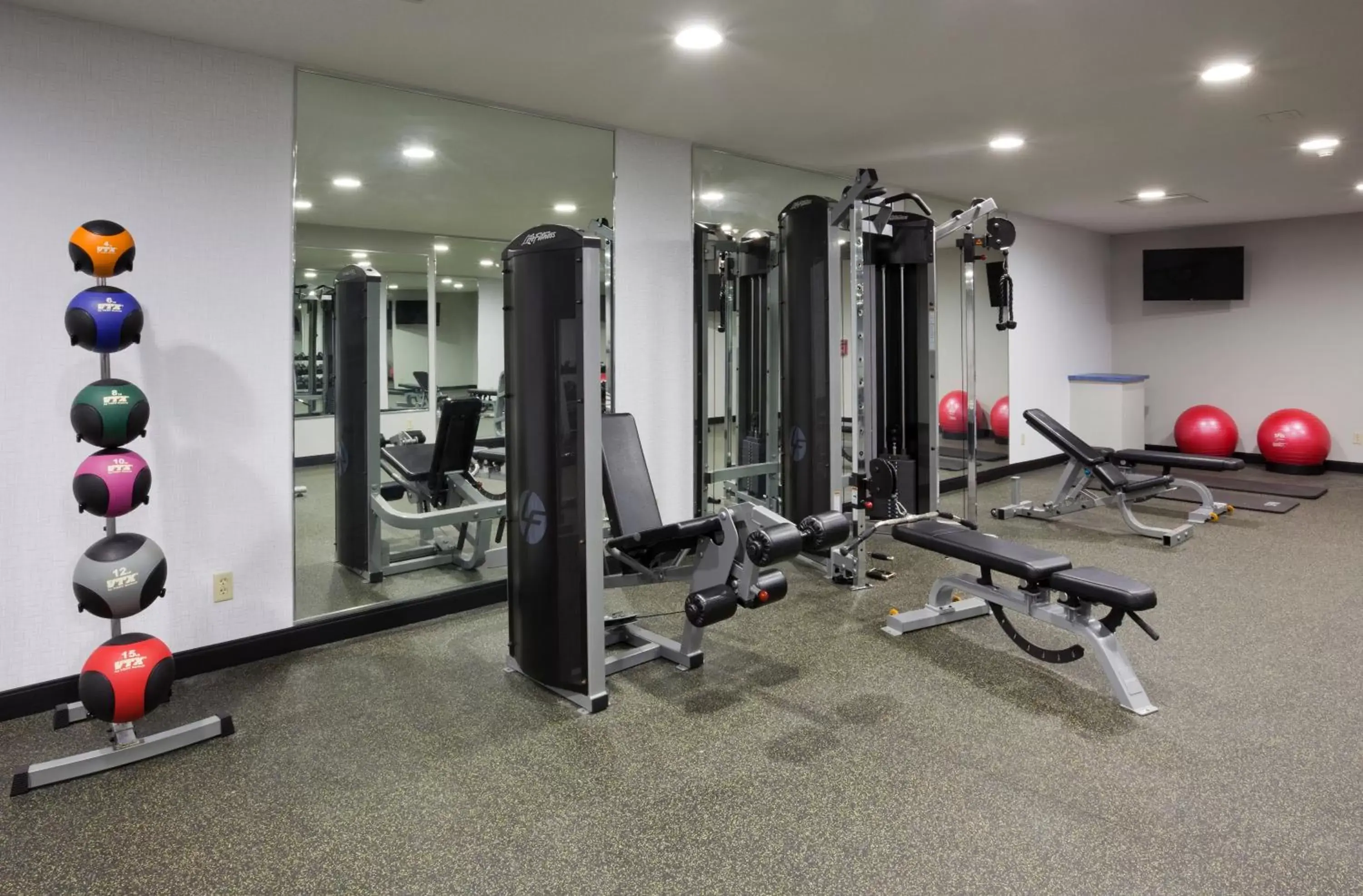 Fitness centre/facilities, Fitness Center/Facilities in Holiday Inn Hotel & Suites Maple Grove Northwest Minneapolis-Arbor Lakes, an IHG Hotel