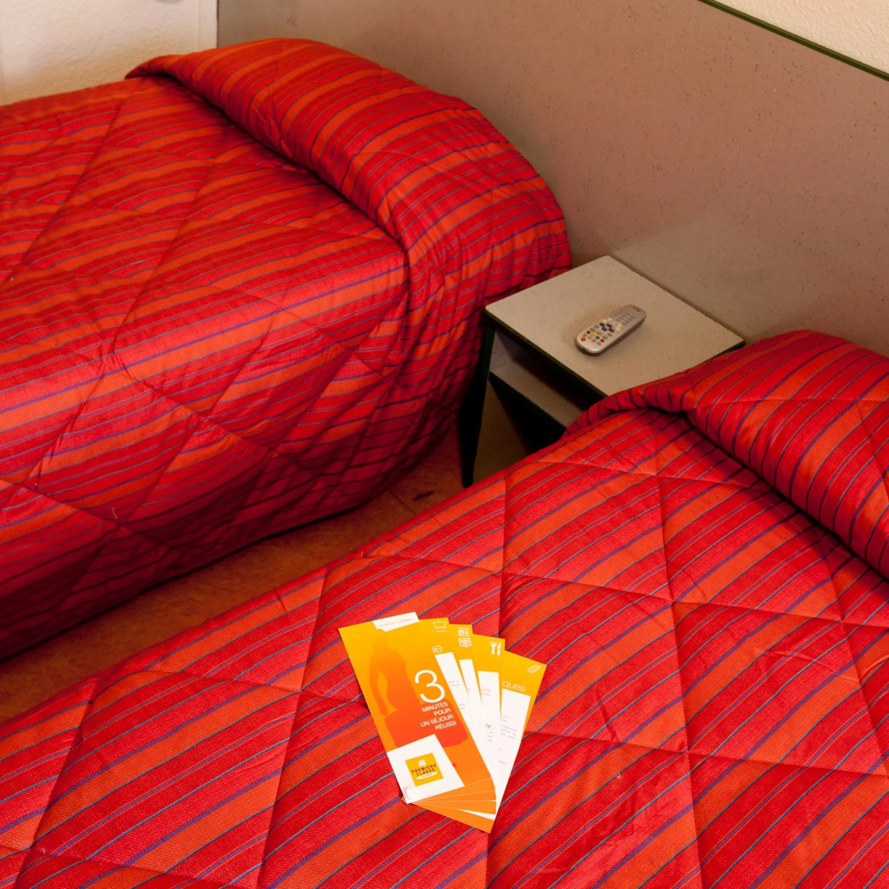 Bed in Premiere Classe Lyon Sud - Chasse Sur Rhône
