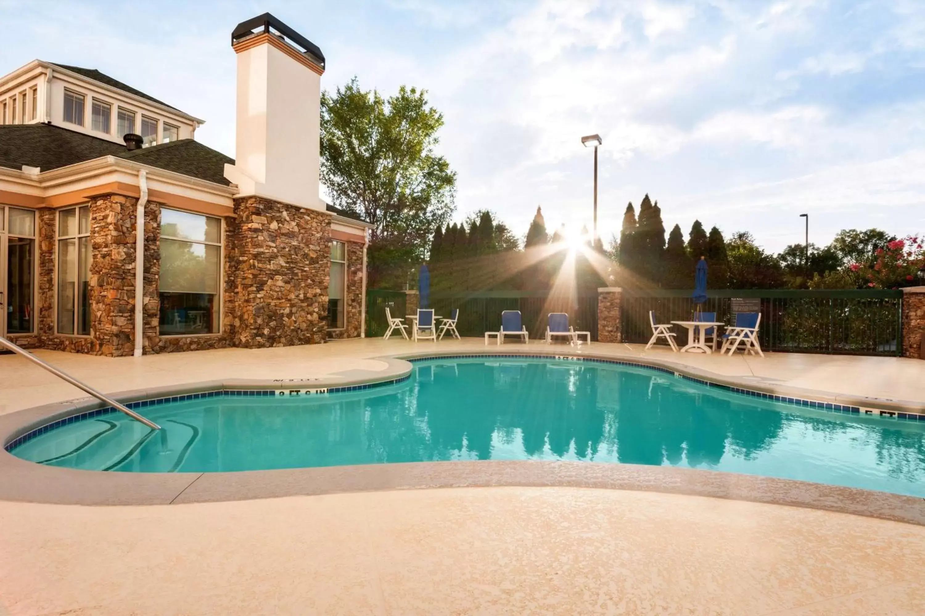 Pool view, Swimming Pool in Hilton Garden Inn Atlanta Northpoint