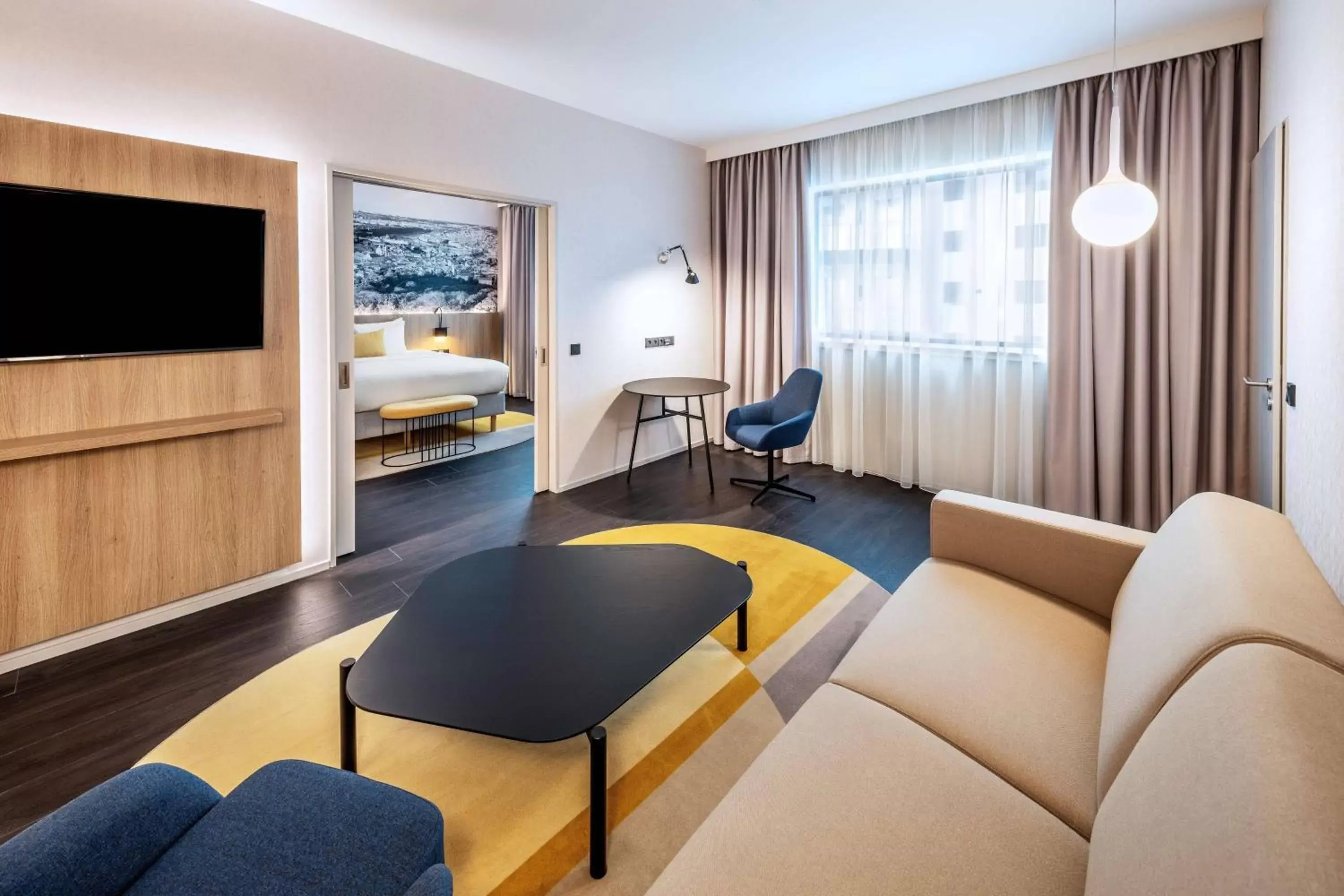 Living room, Seating Area in Courtyard by Marriott Prague Airport