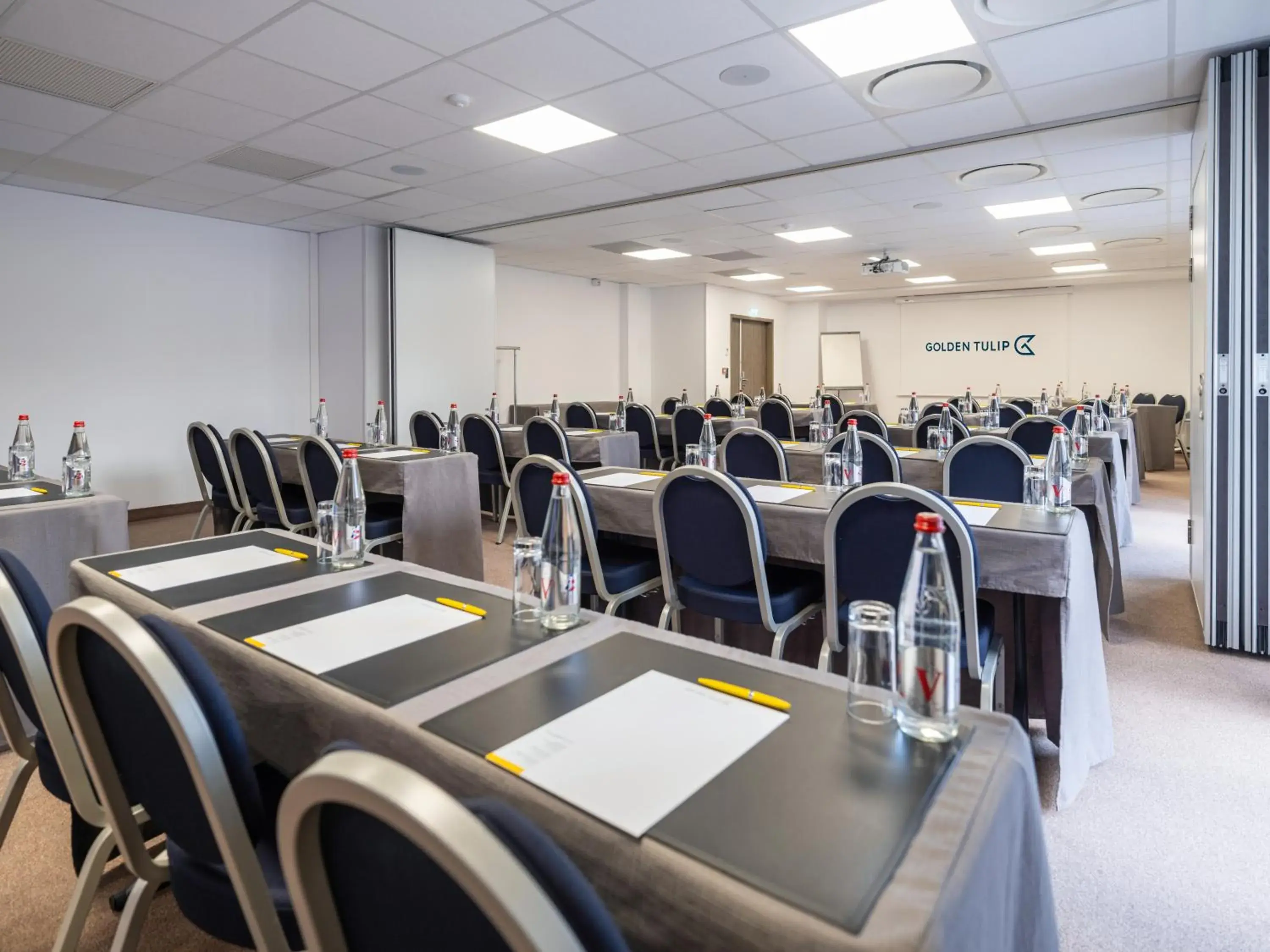 Living room in Golden Tulip La Baule Hotel and Residence Living room in Golden Tulip La Baule Hotel and Residence