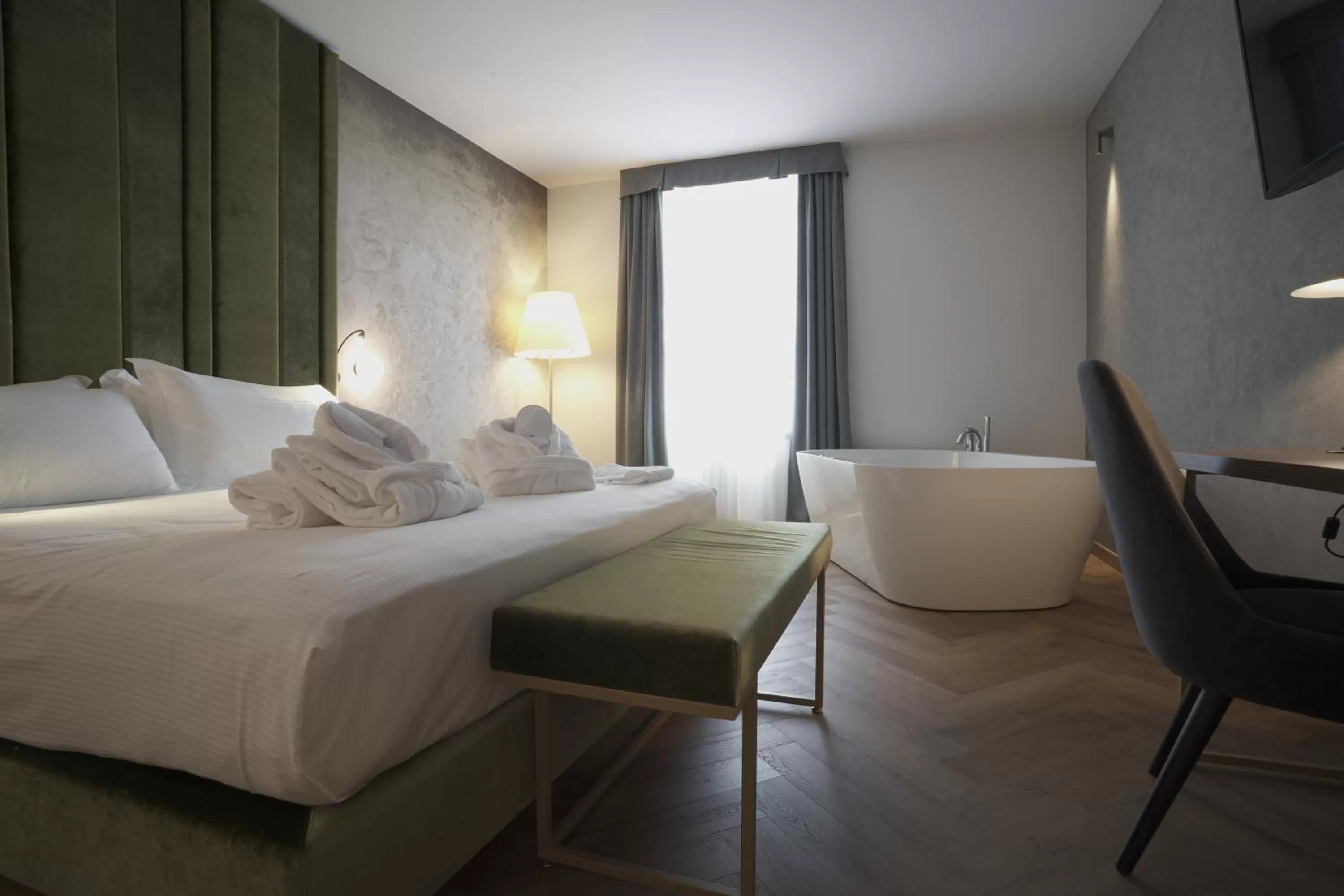 Bedroom, Bed in Palazzo Santo Spirito