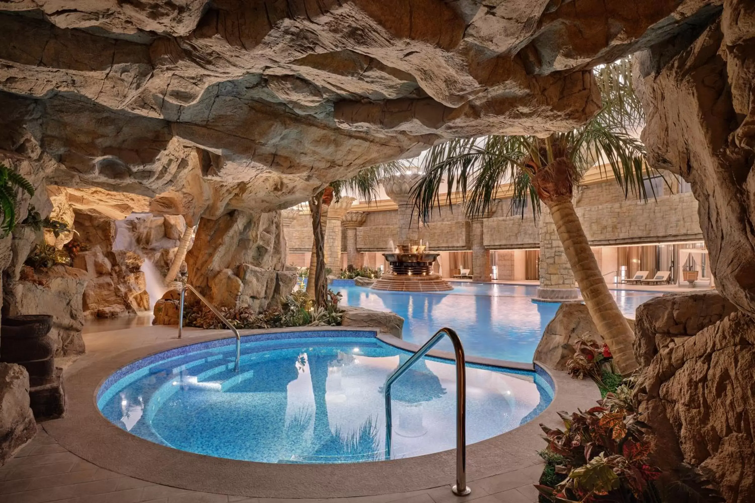 Swimming Pool in Grand Hyatt Beijing