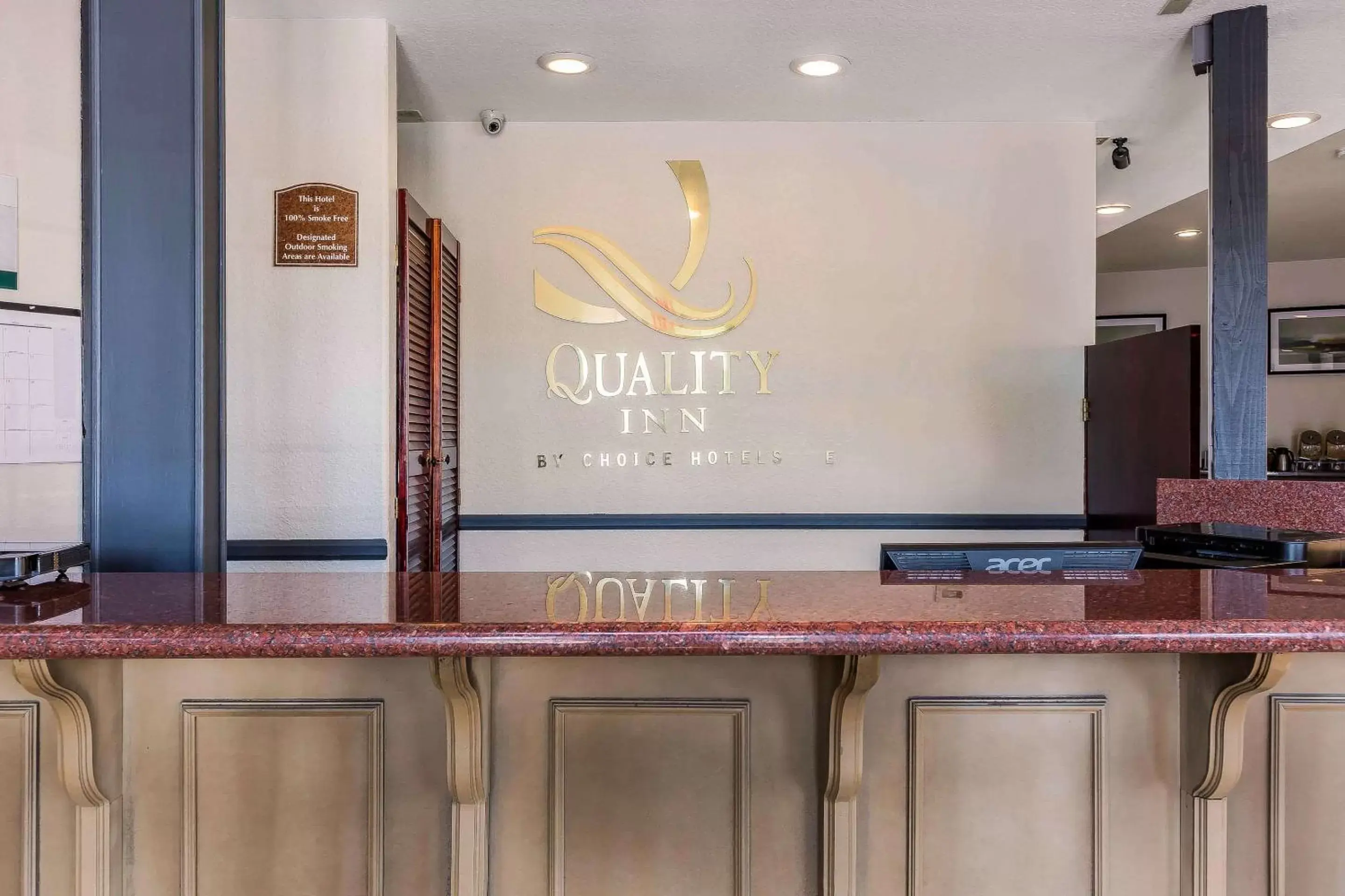 Lobby or reception in Quality Inn Fallbrook