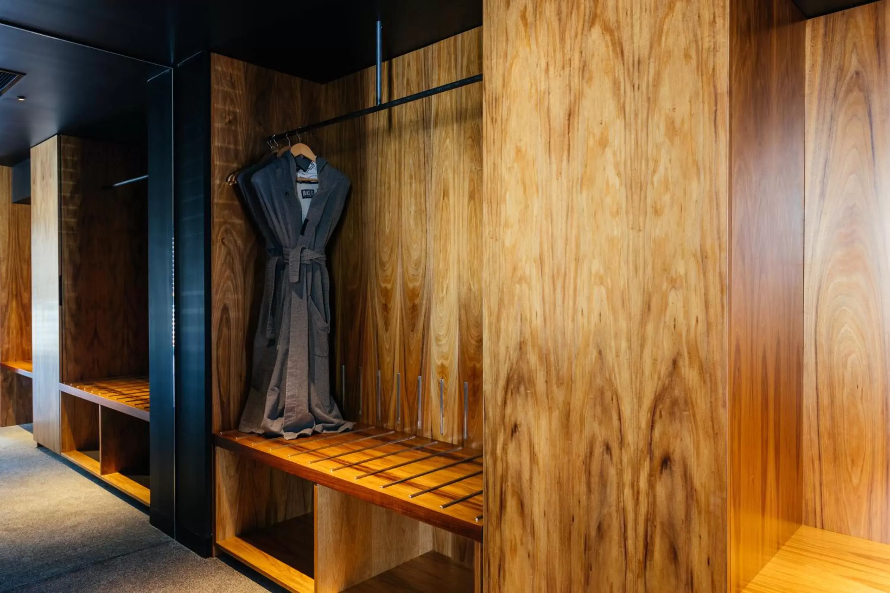 wardrobe, TV/Entertainment Center in MACq 01 Hotel