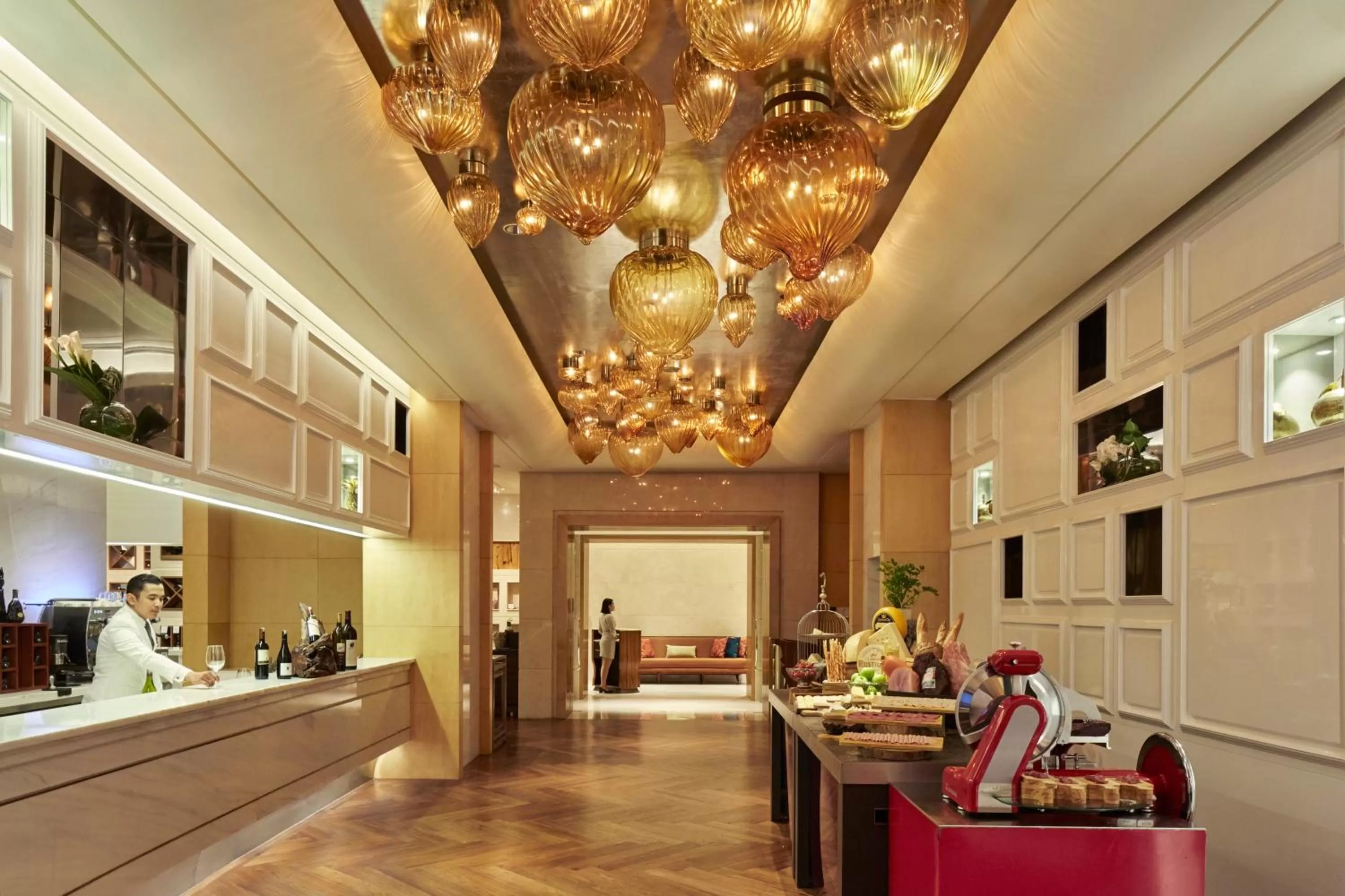 Restaurant/places to eat in Raffles Jakarta