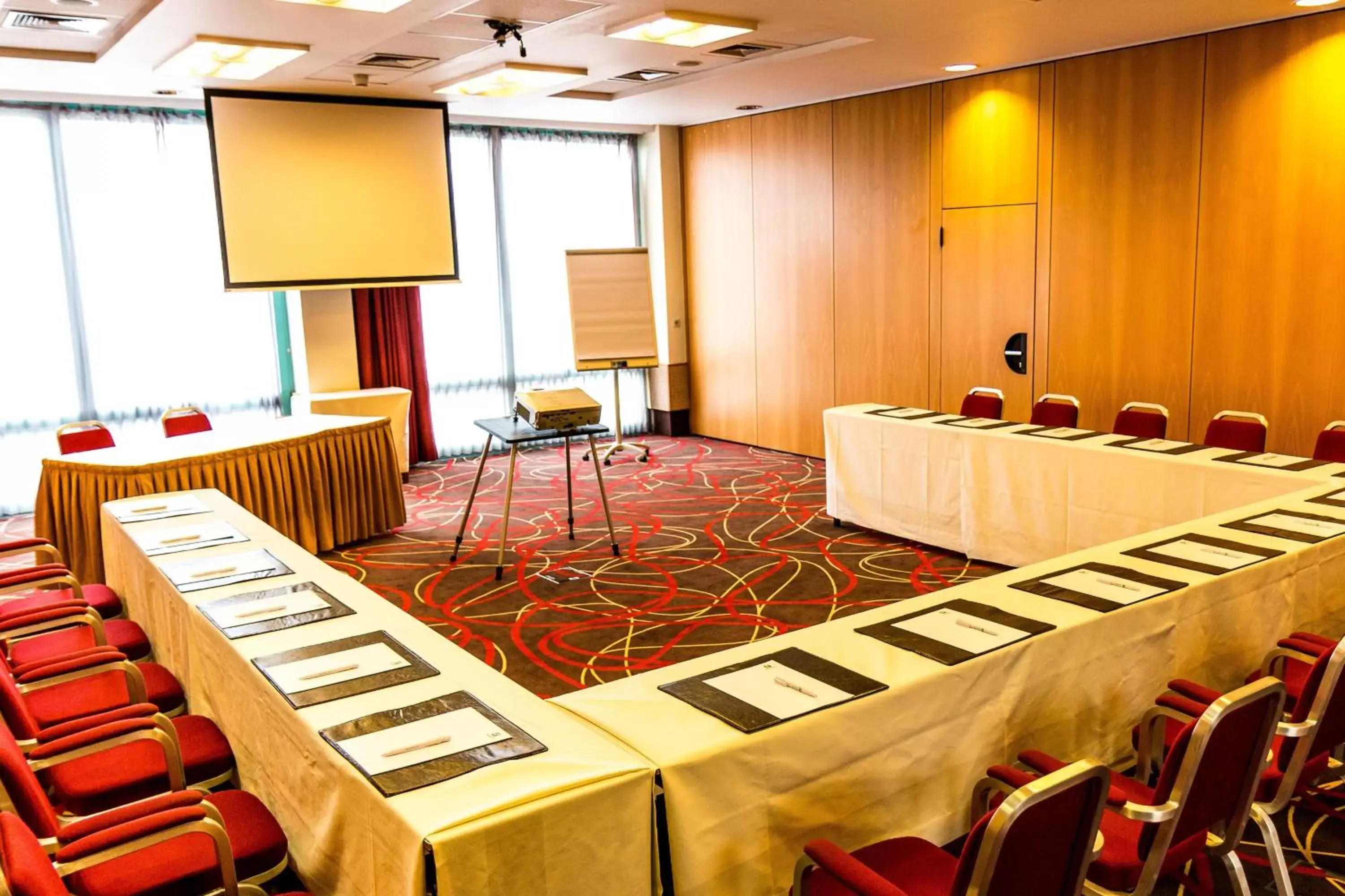 Meeting/conference room, Business Area/Conference Room in Holiday Inn Budapest-Budaörs, an IHG Hotel