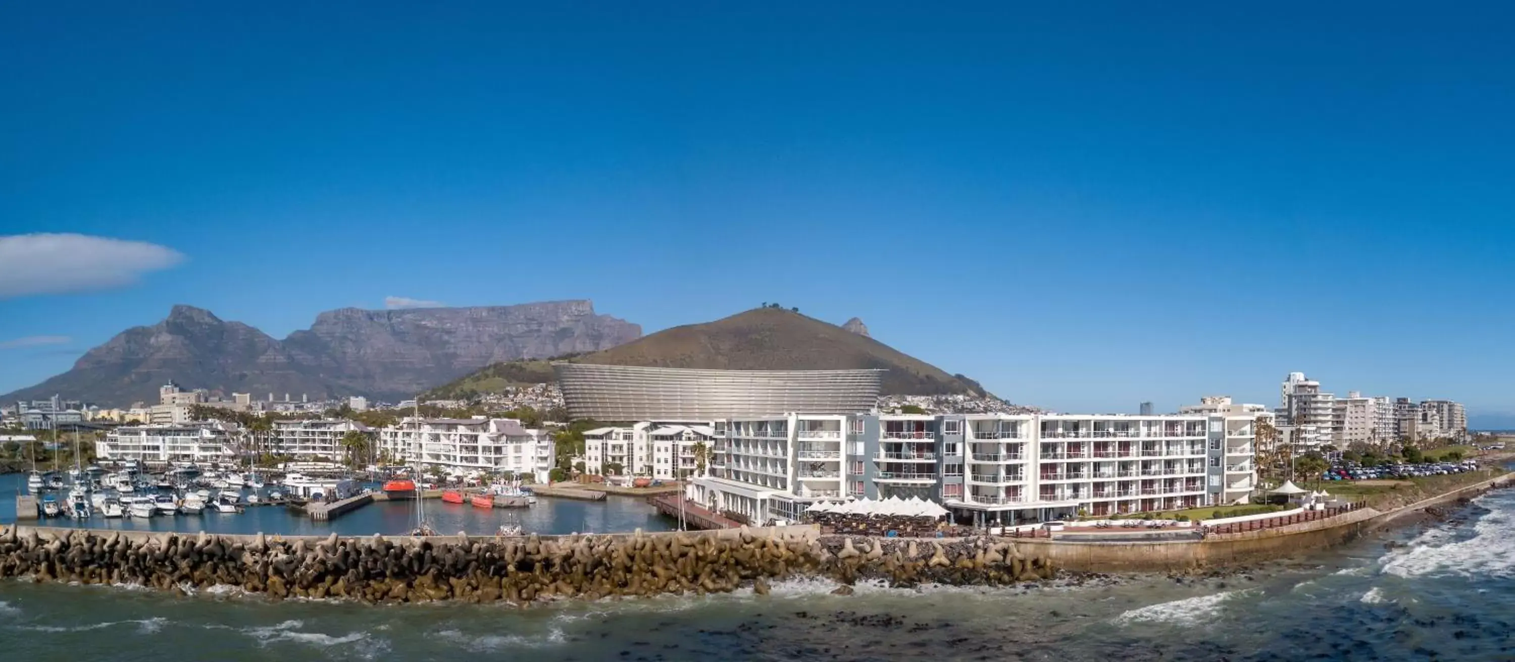 Property Building in Radisson Blu Hotel Waterfront, Cape Town