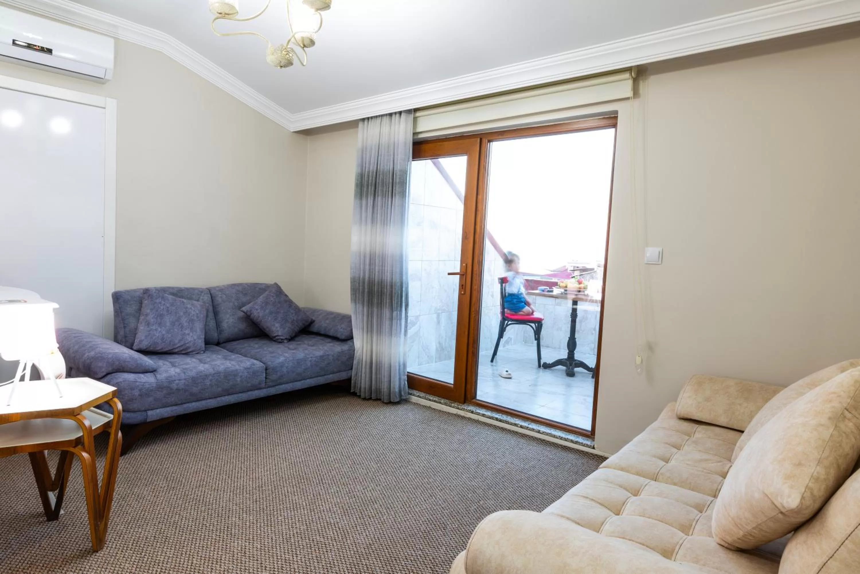 Seating Area in Bikka&Asell Suite Hotel