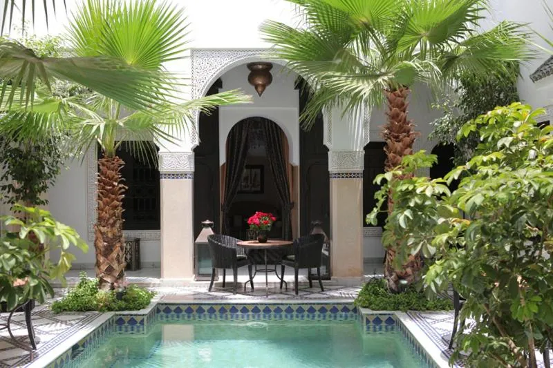 Swimming pool in Riad Monceau