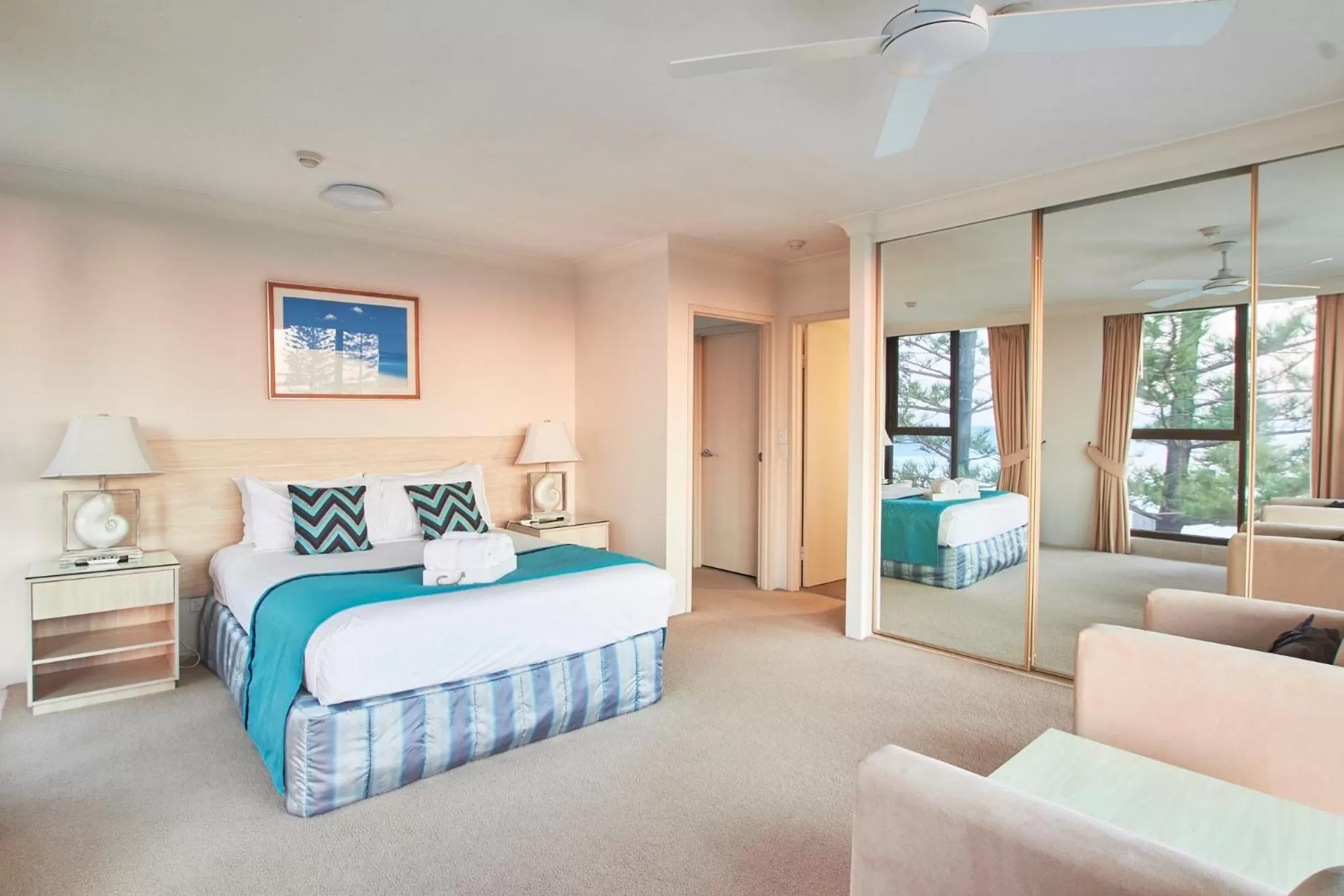 Albatross North Apartments