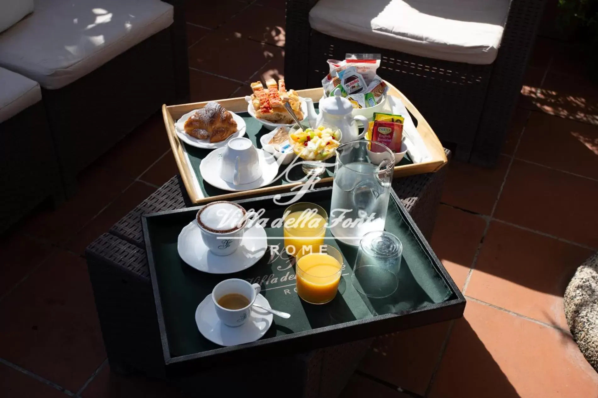 Buffet breakfast in Villa della Fonte
