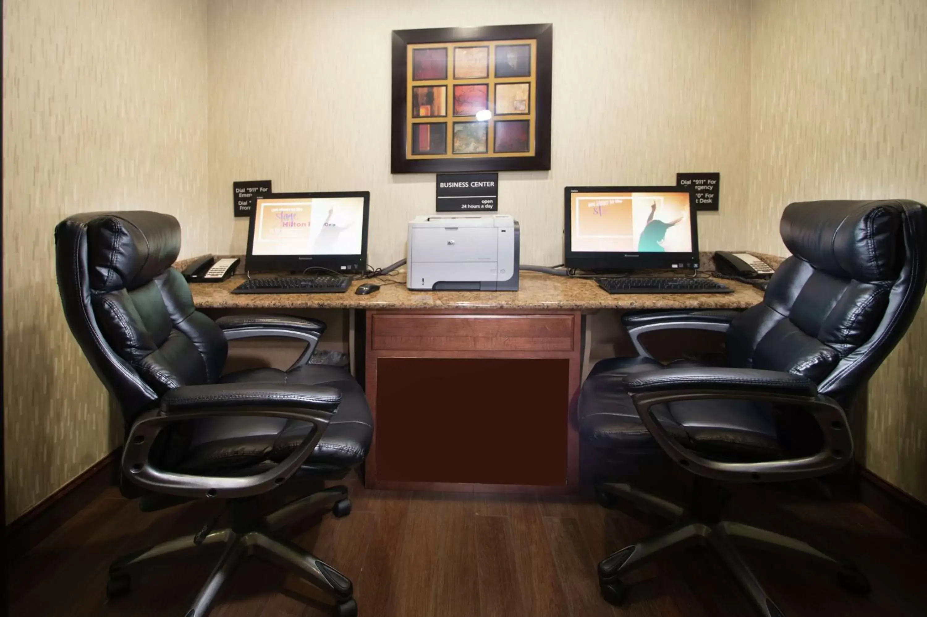 Business facilities, Business Area/Conference Room in Hampton Inn Linden