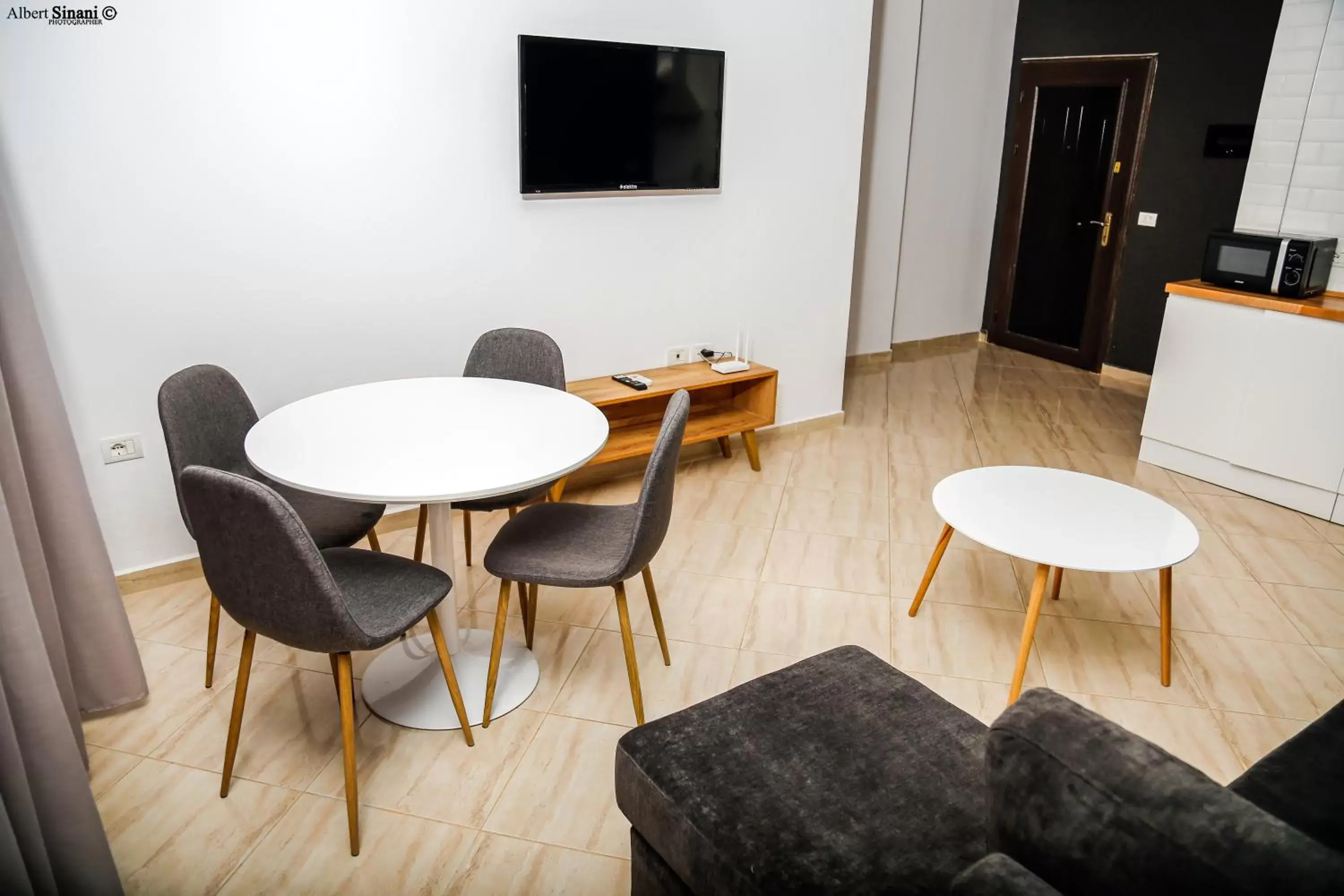 Bed, Seating Area in Arc Hotel Tirana