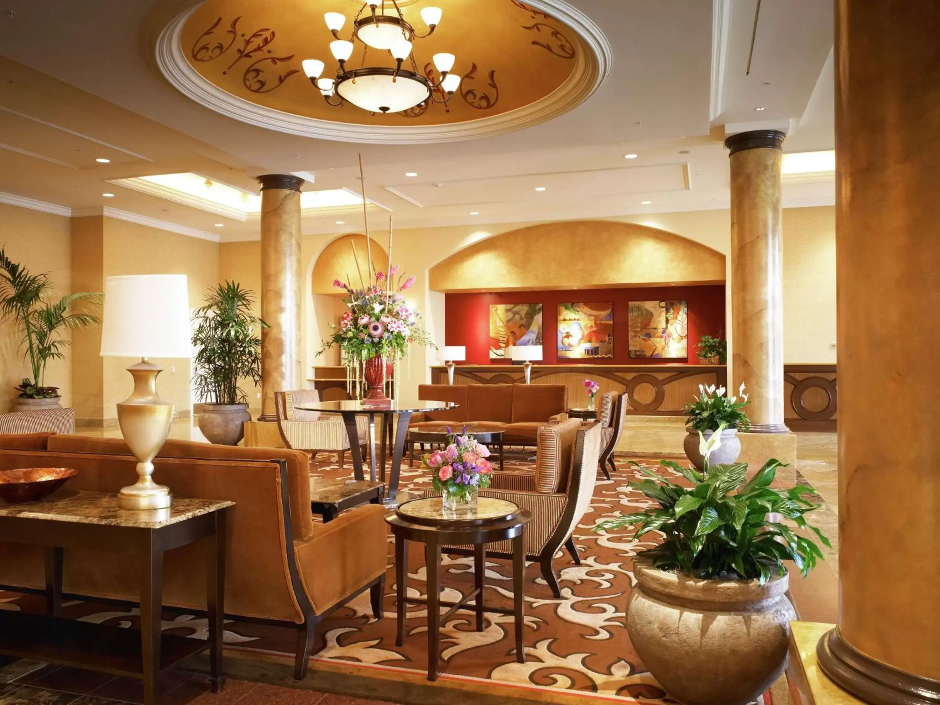 Lobby or reception, Restaurant/Places to Eat in DoubleTree Suites By Hilton Anaheim Resort/Convention Center