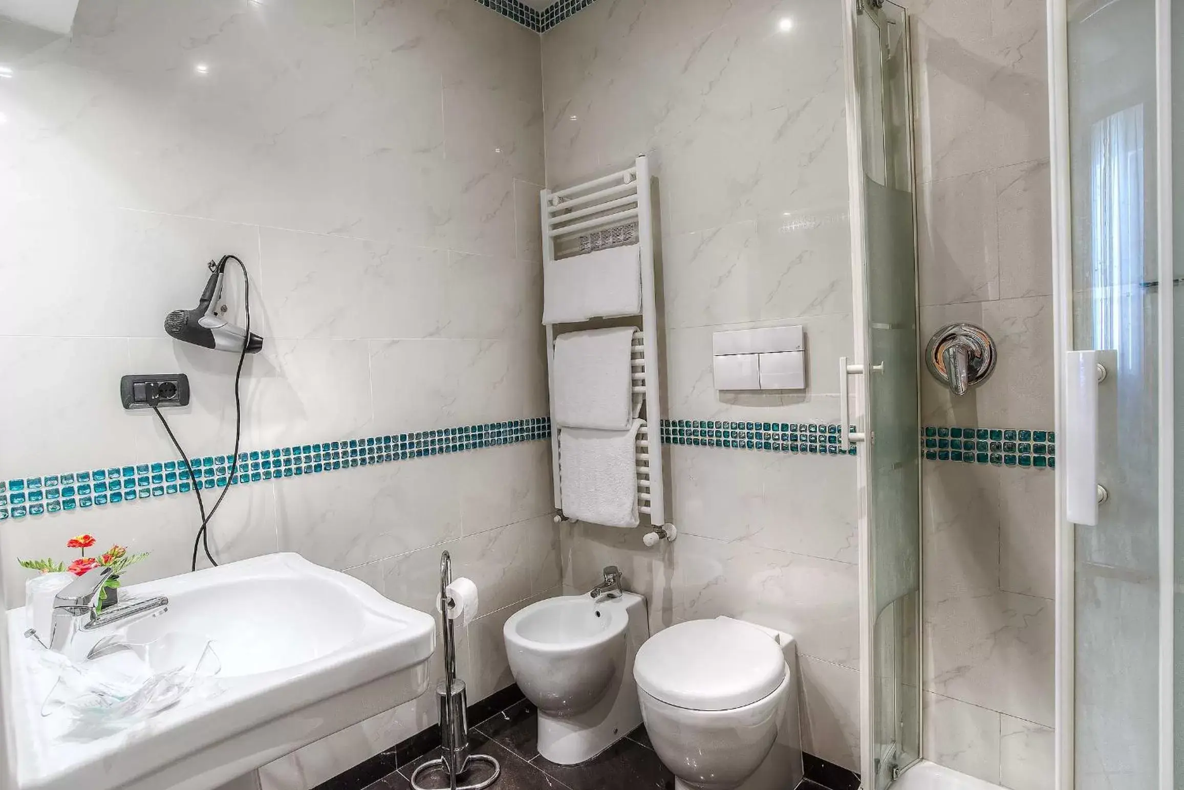 Bathroom in Hotel Caracciolo