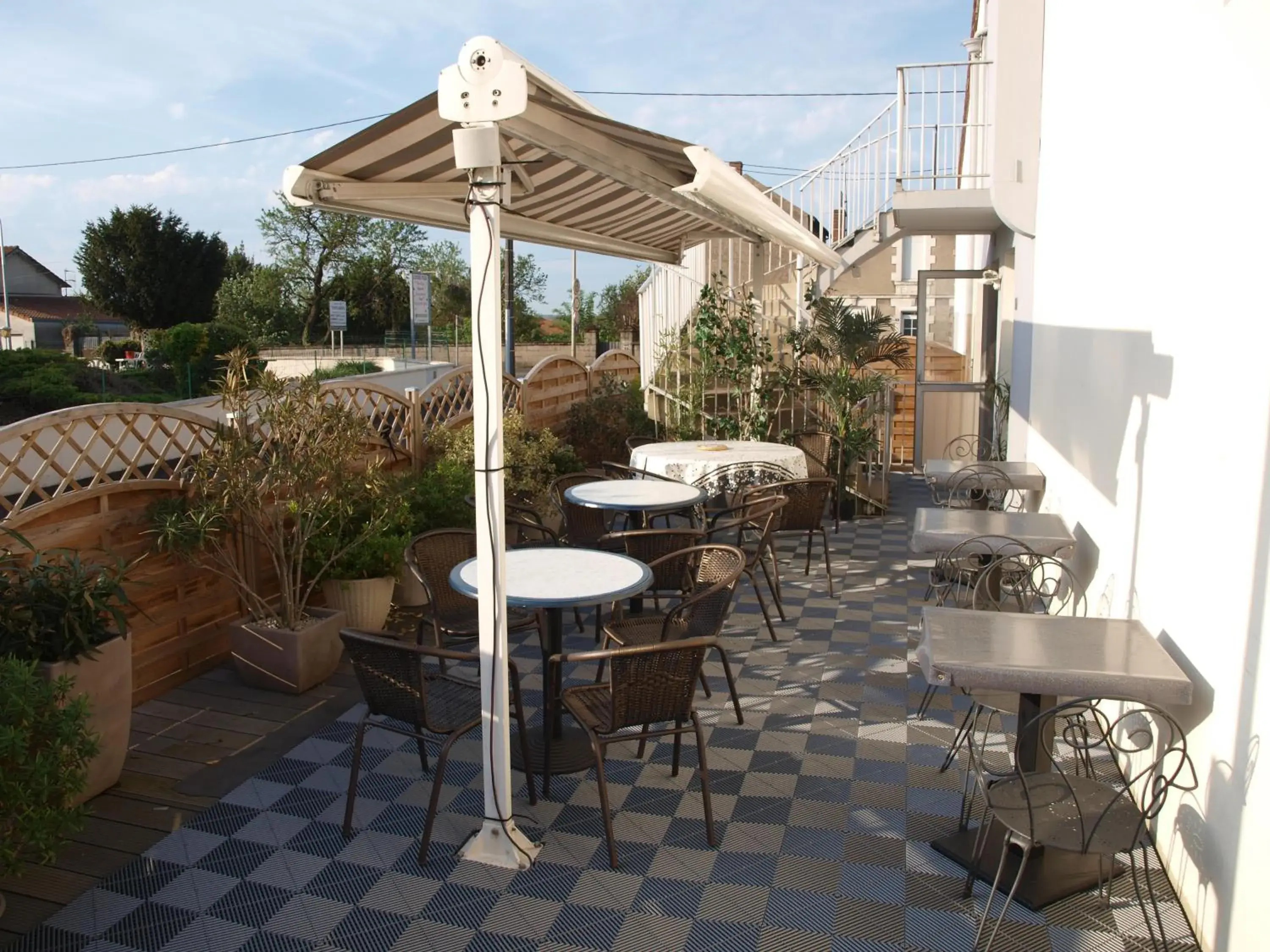 Patio in The Originals Access, Hotel Thouars