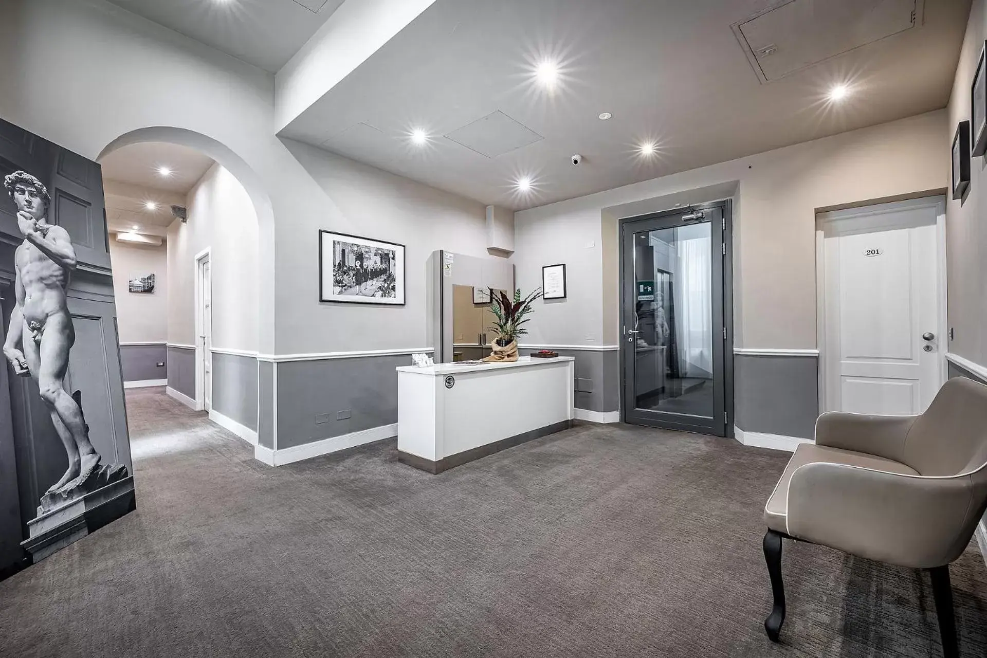 Lobby or reception in Martelli 6 Suite & Apartments Lobby or reception in Martelli 6 Suite & Apartments