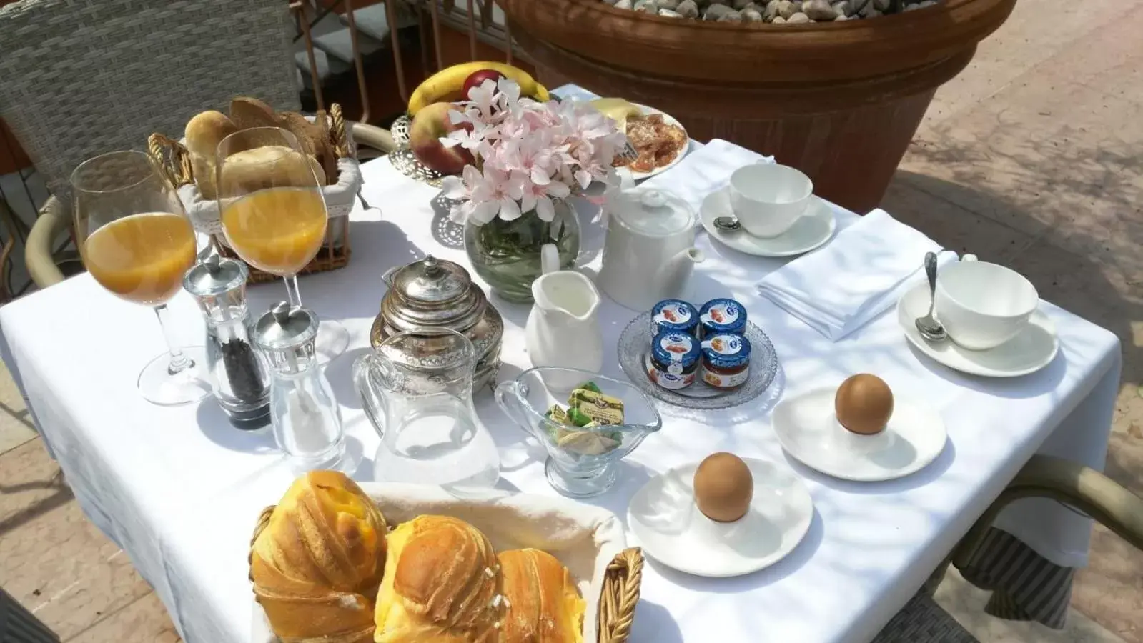 Breakfast in Corte San Luca Apartments