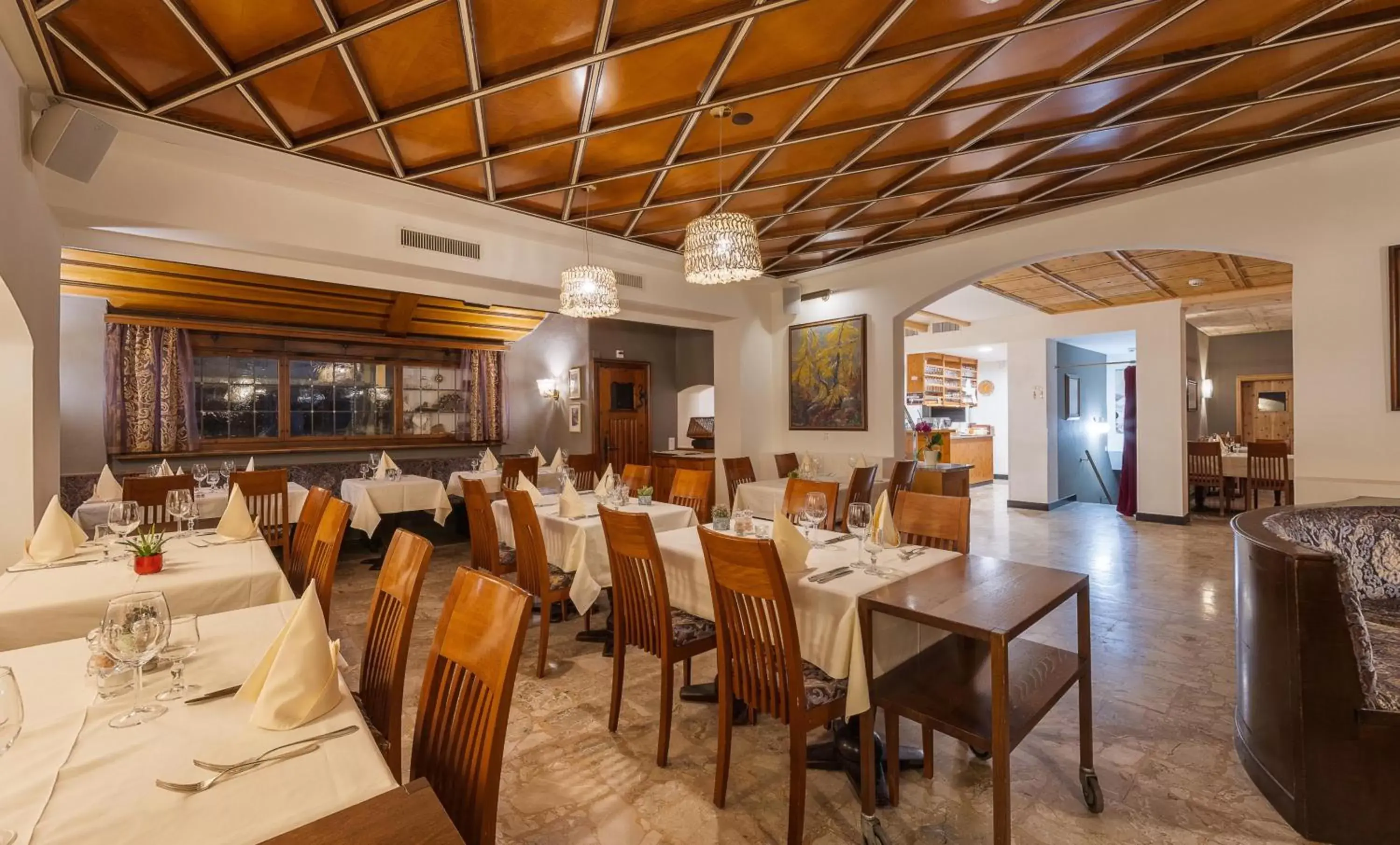 Restaurant/places to eat in Hotel Derby Restaurant/places to eat in Hotel Derby