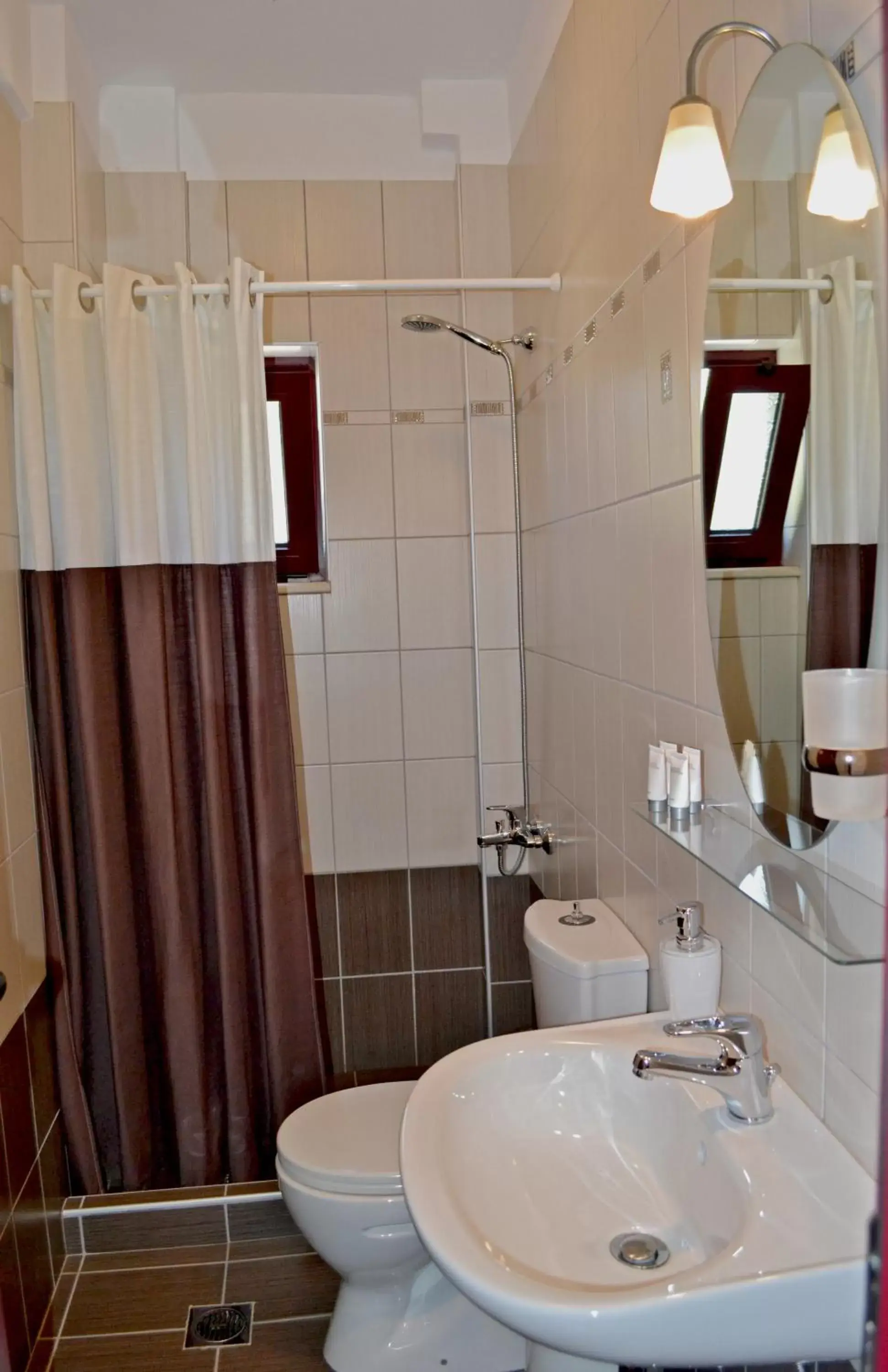 Shower, Bathroom in Anesis